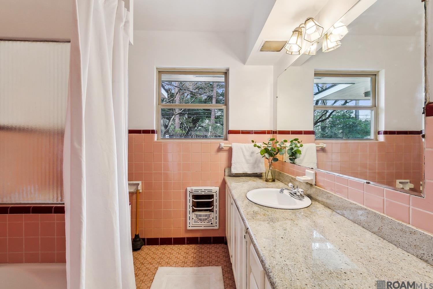 801 Cora Dr