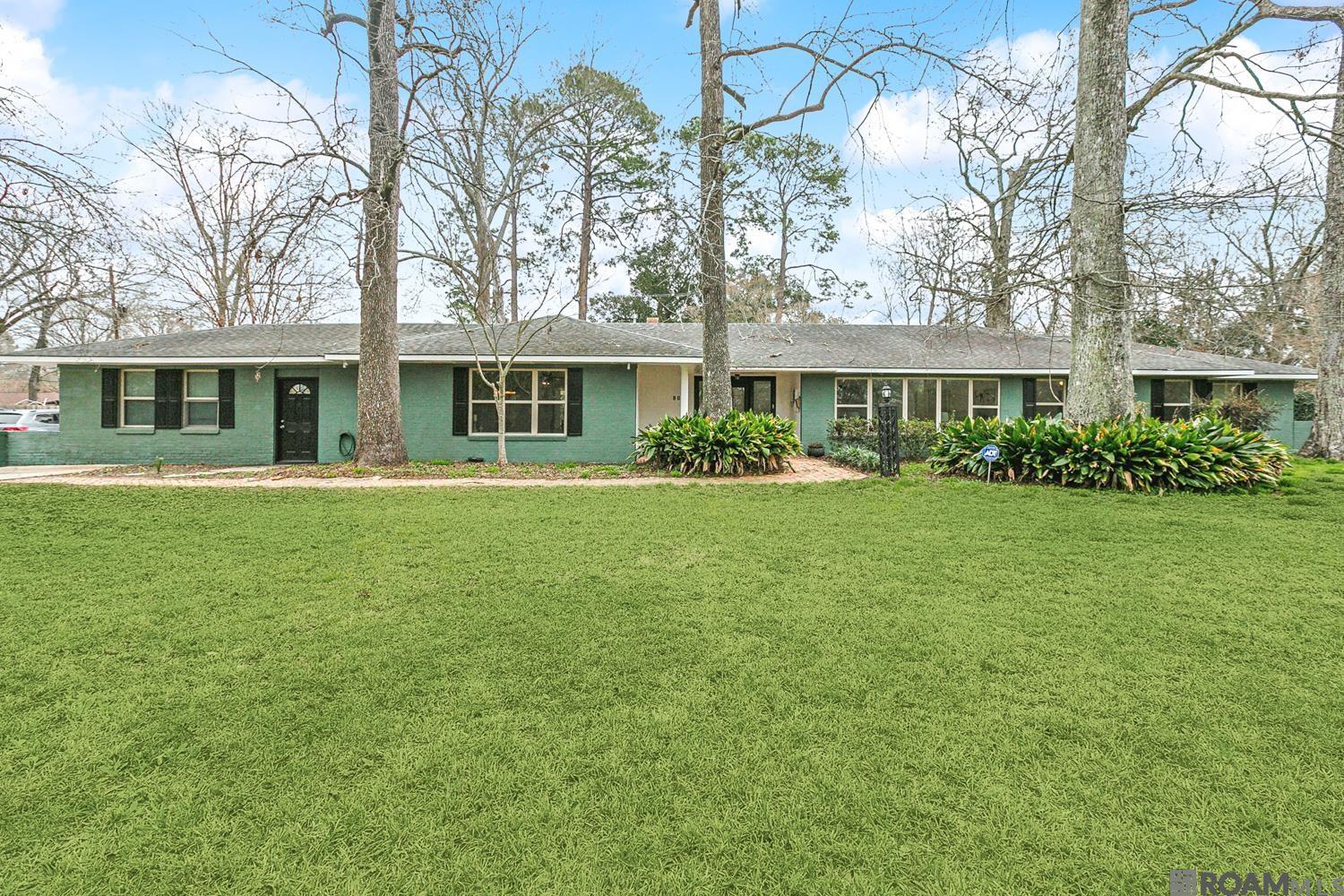 801 Cora Dr