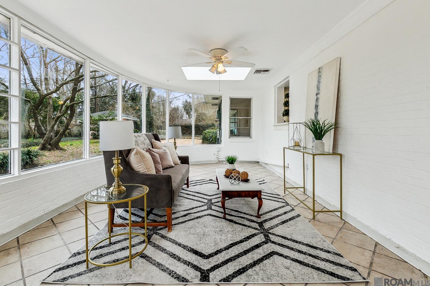 801 Cora Dr