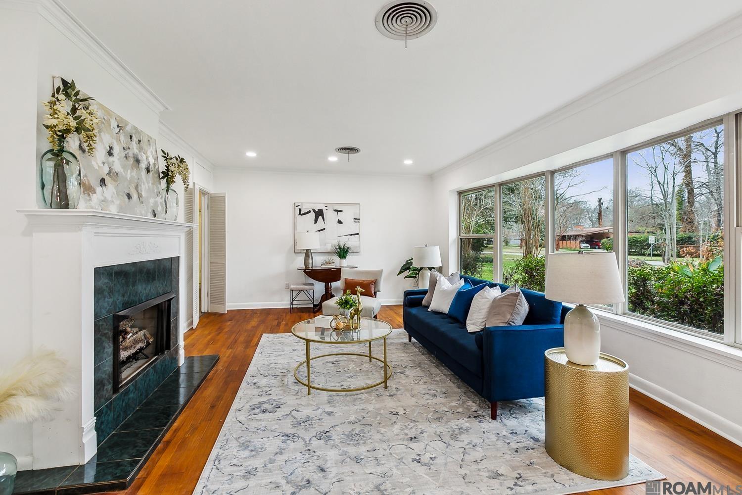 801 Cora Dr