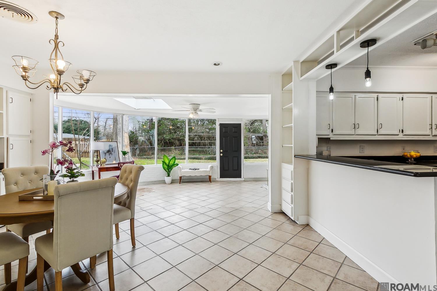 801 Cora Dr