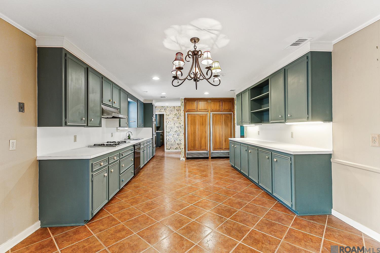 3920 Drusilla Dr