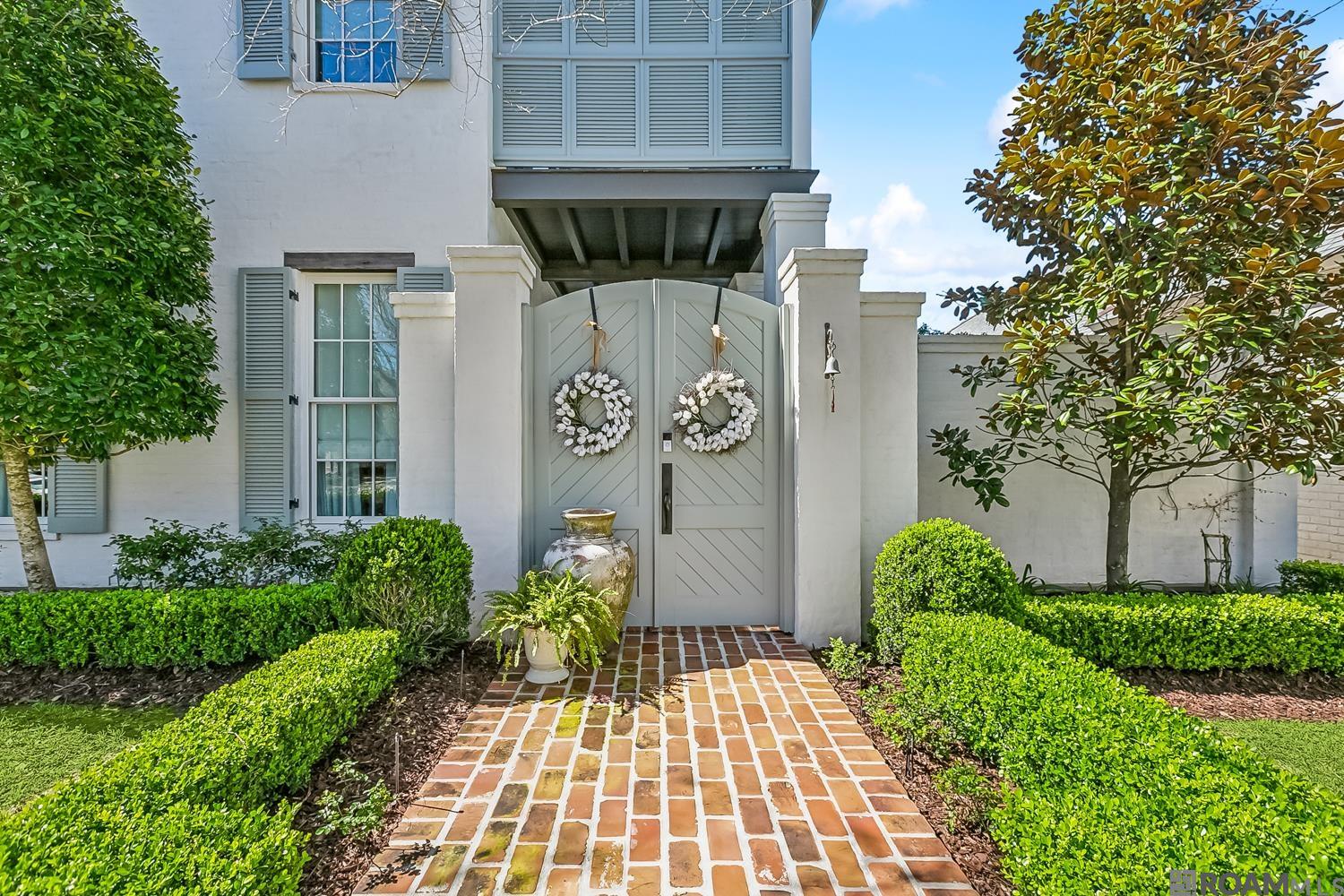 8032 Settlers Cir