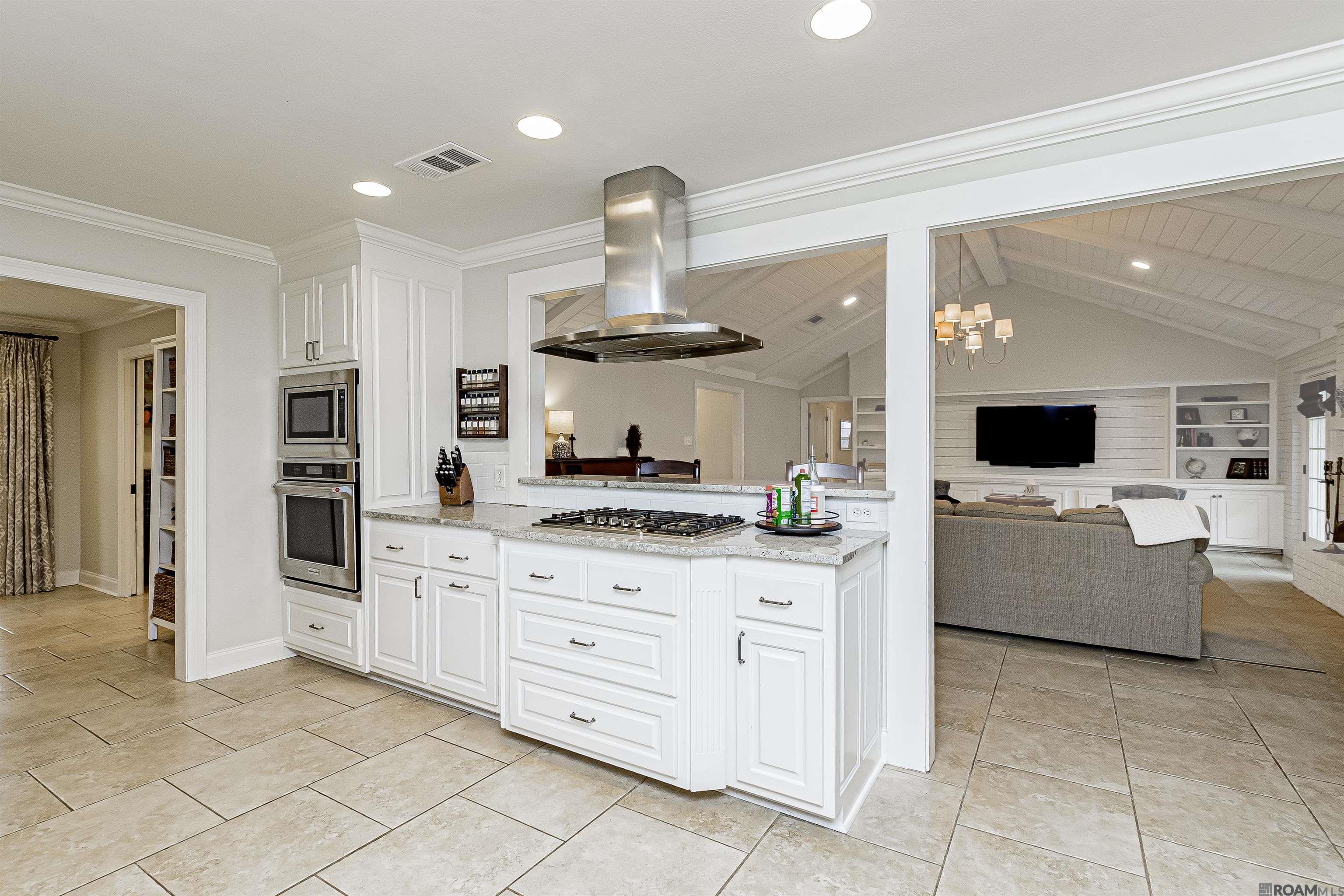 4023 N Bluebonnet Dr