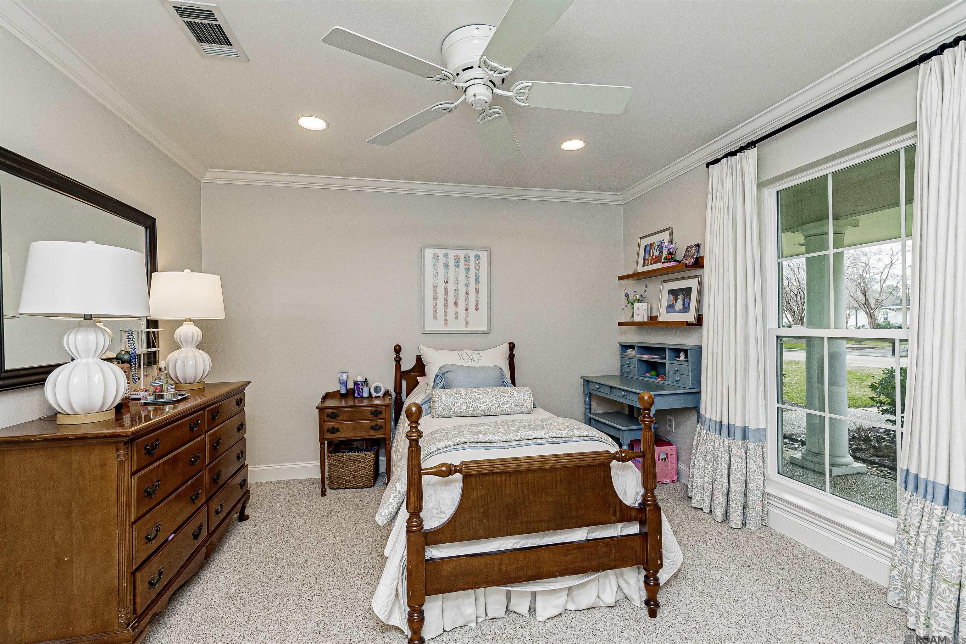 4023 N Bluebonnet Dr