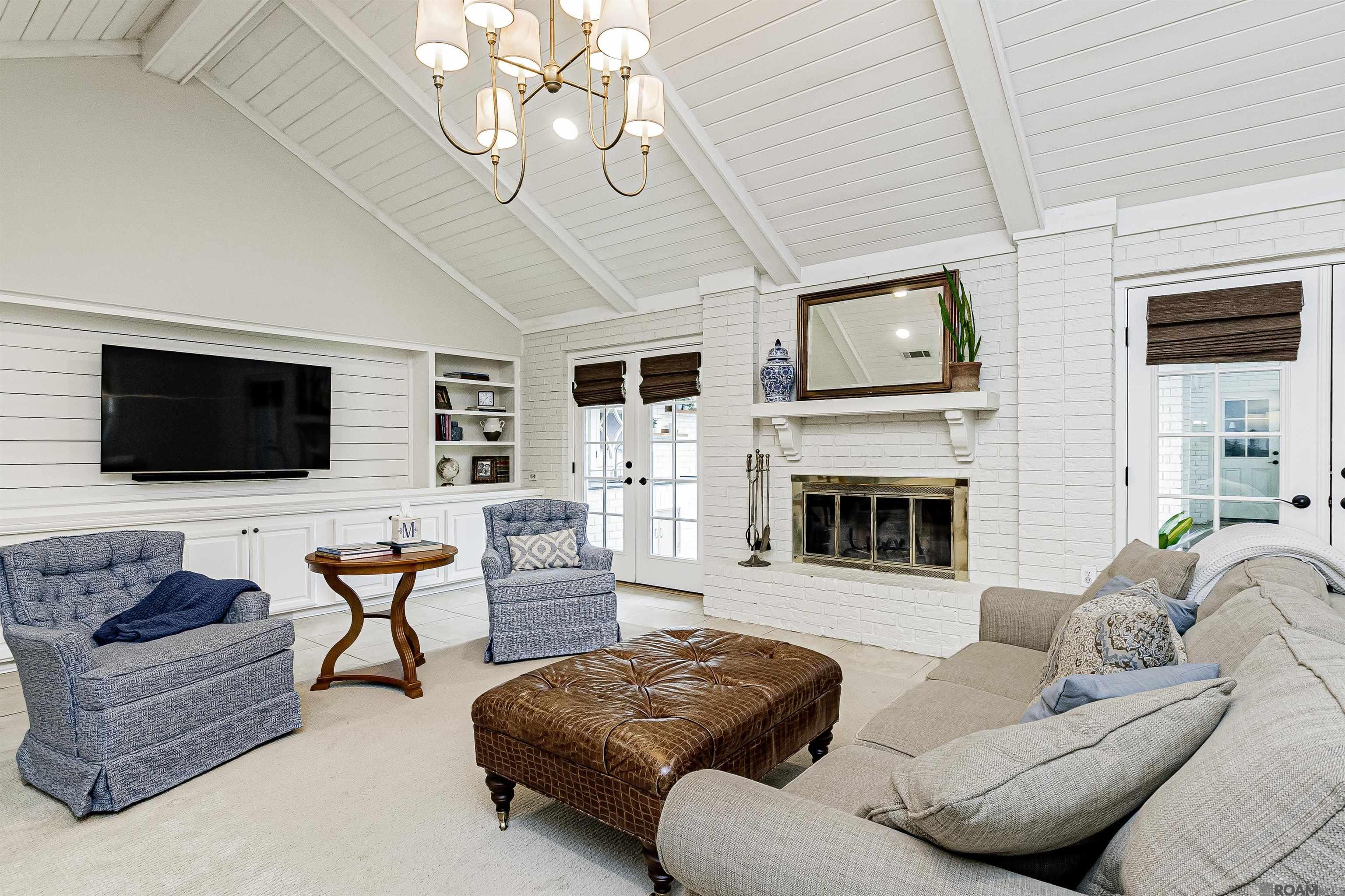 4023 N Bluebonnet Dr