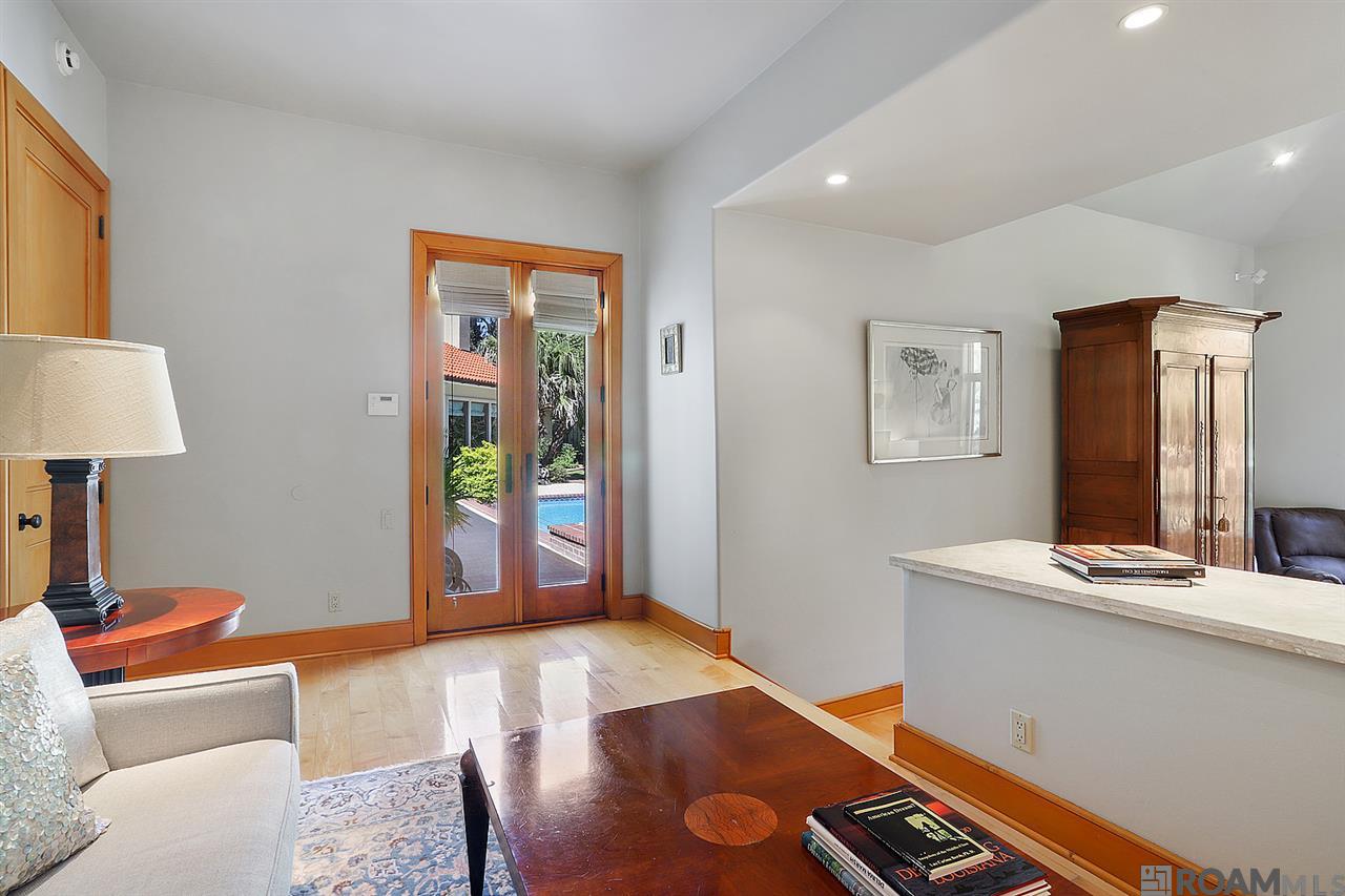9923 E Myrtle View Ct