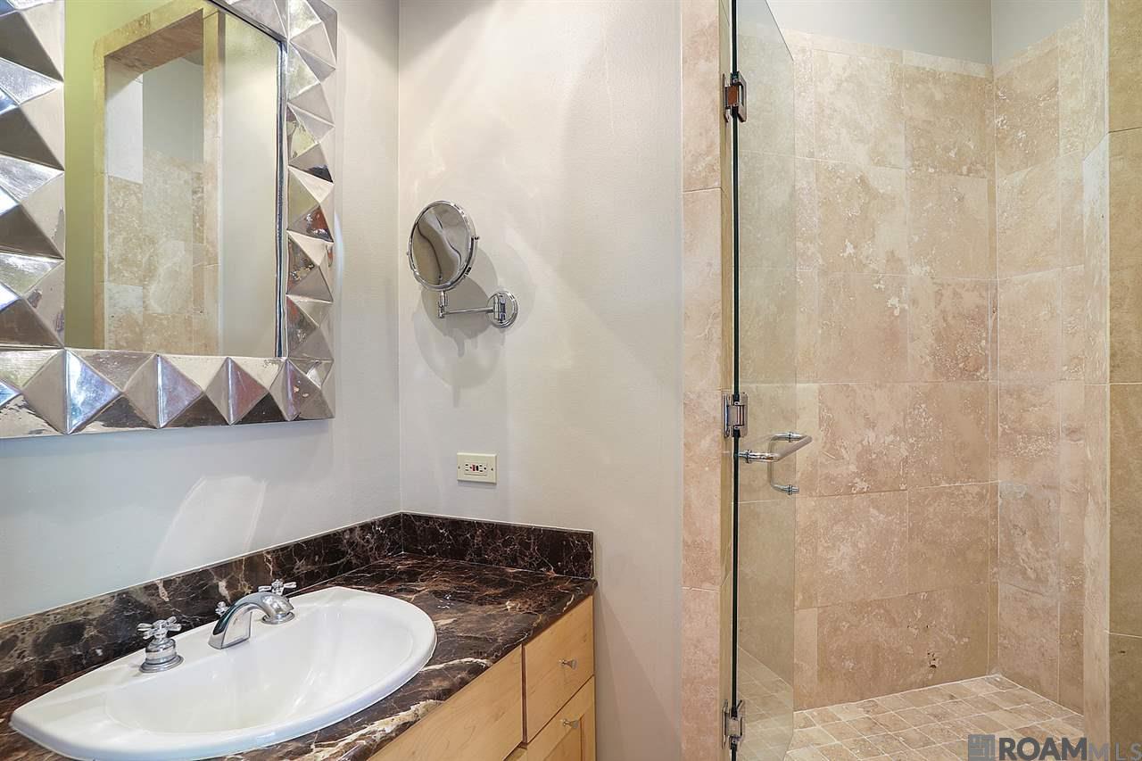 9923 E Myrtle View Ct