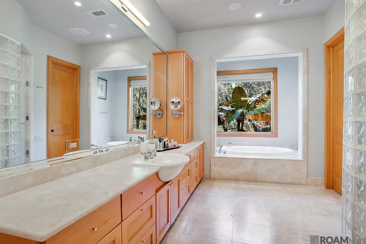 9923 E Myrtle View Ct