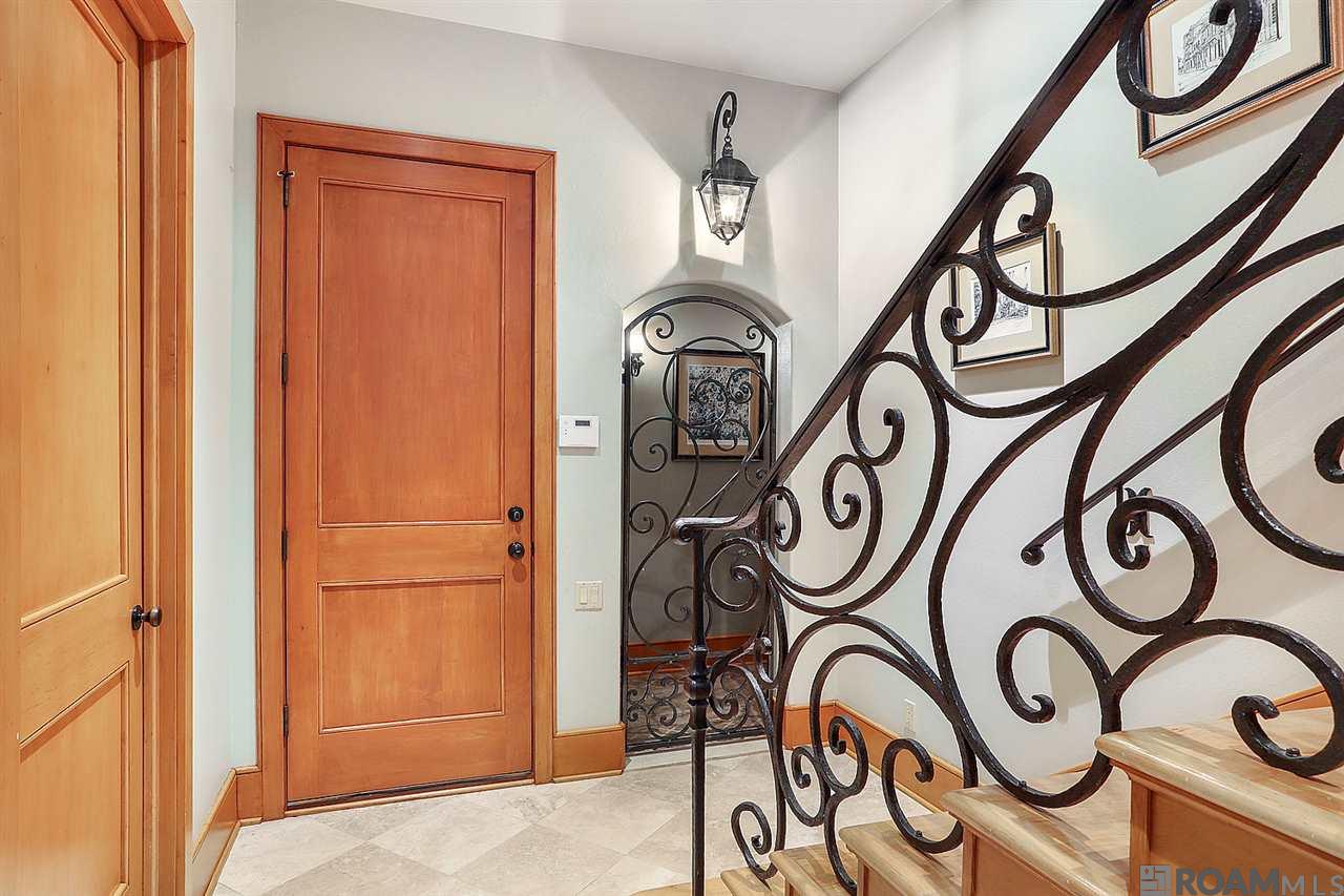 9923 E Myrtle View Ct