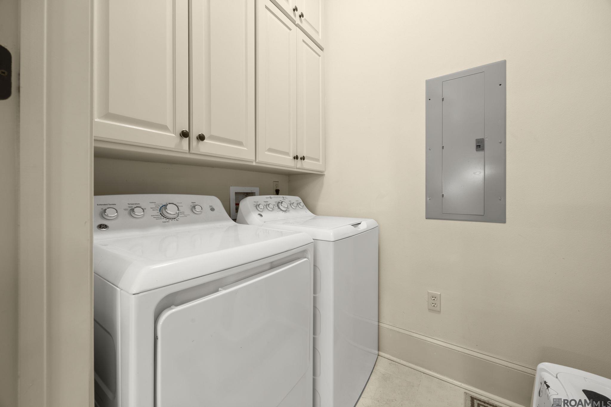 9327 Sculptor Ct