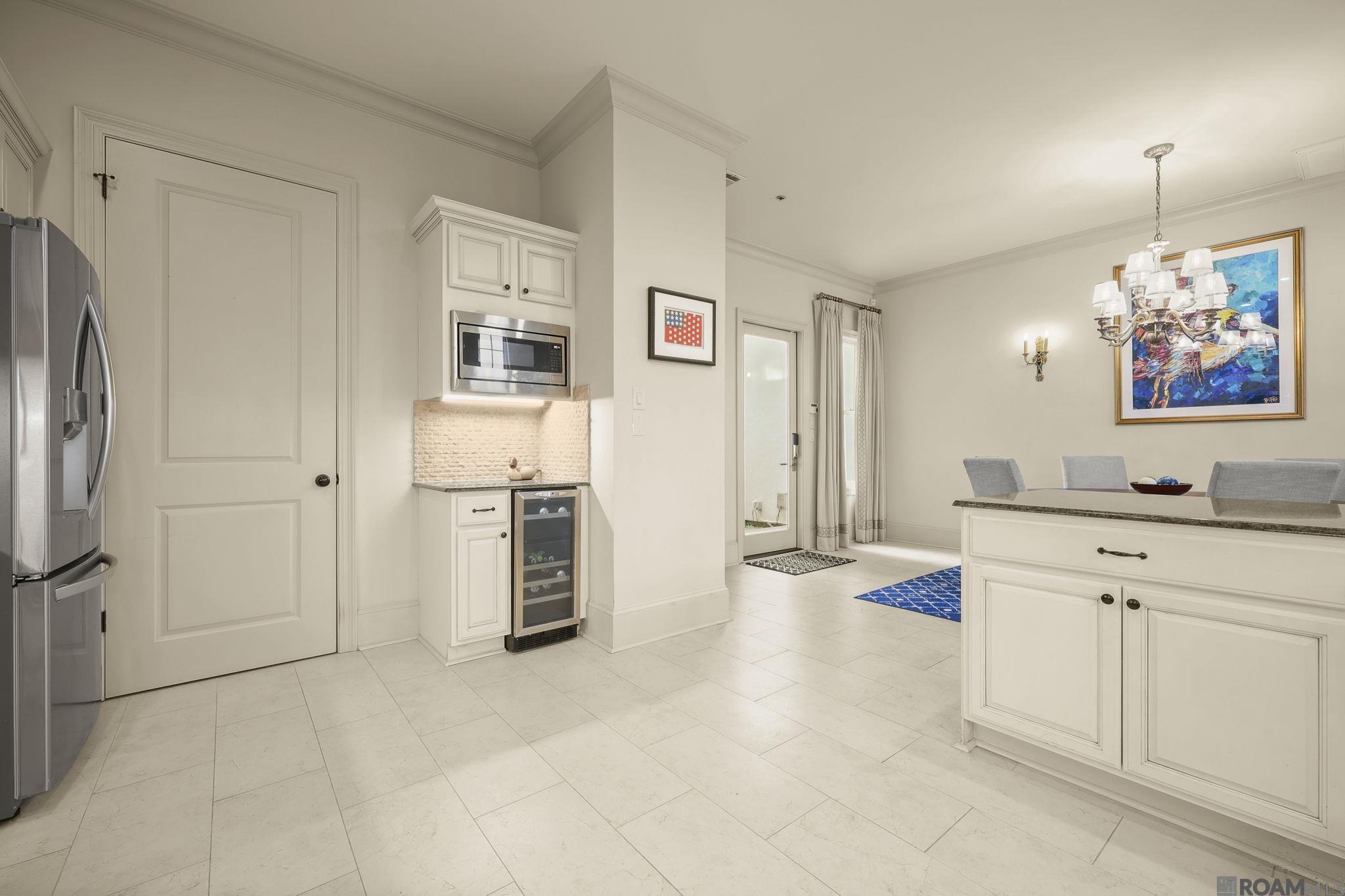 9327 Sculptor Ct