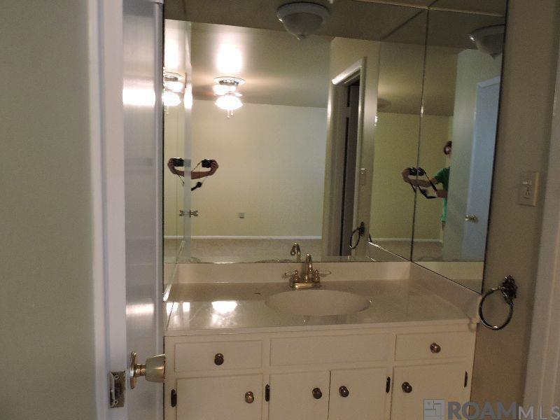 1755 College Dr # 121 Unit: #121