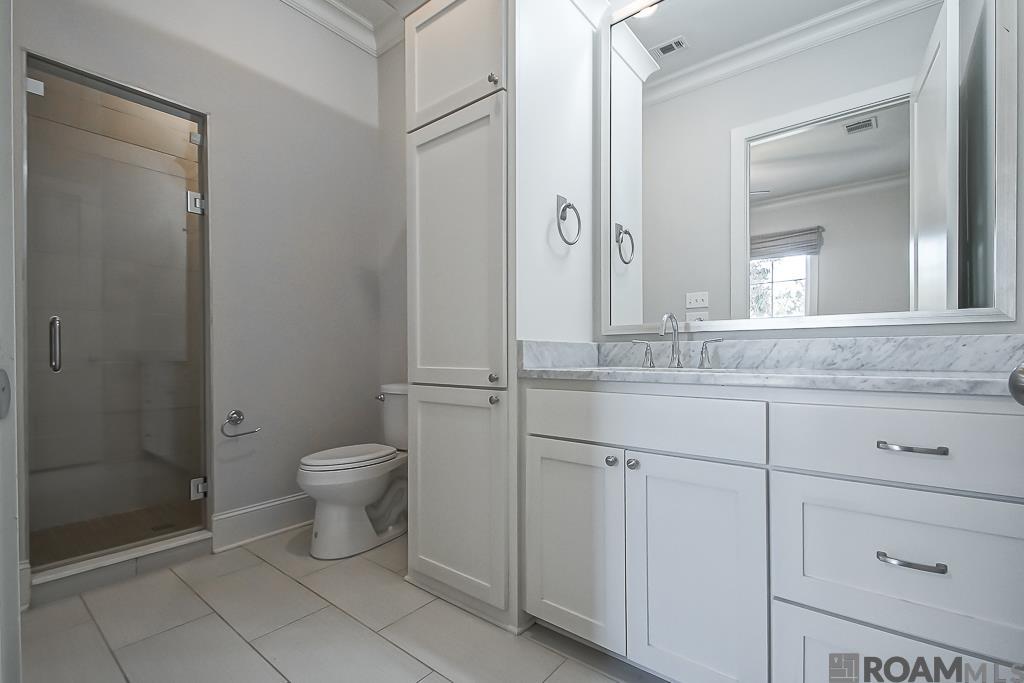 3647 Rue D Orleans
