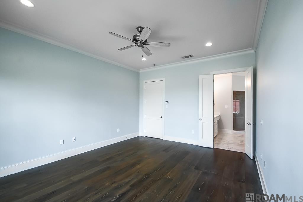 3647 Rue D Orleans