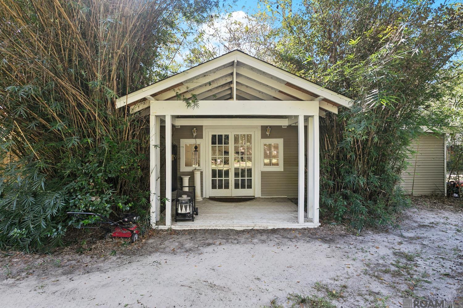 421 Pinecrest Dr