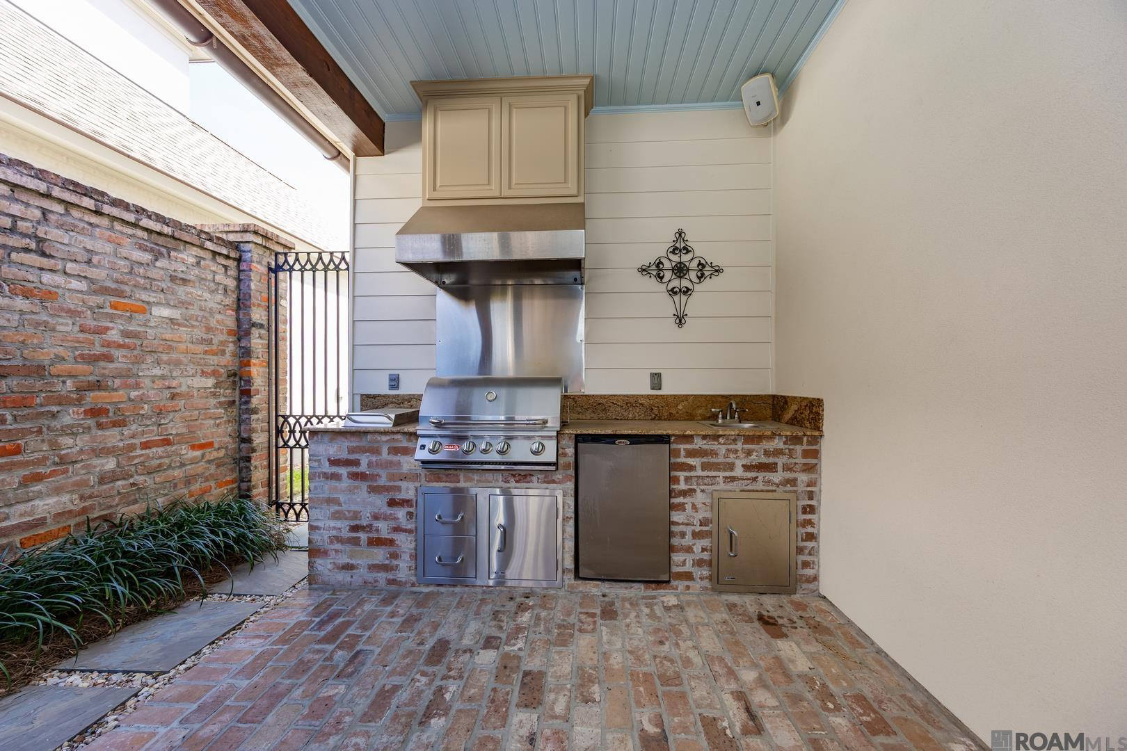 7938 Settlers Cir