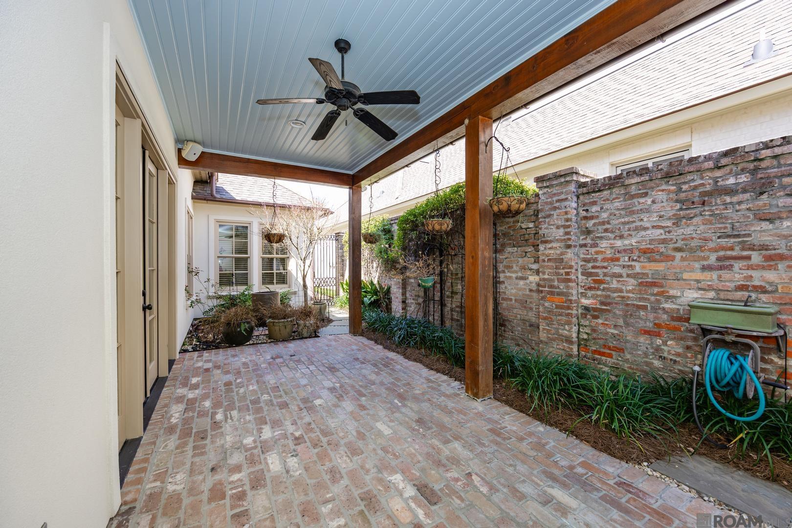 7938 Settlers Cir