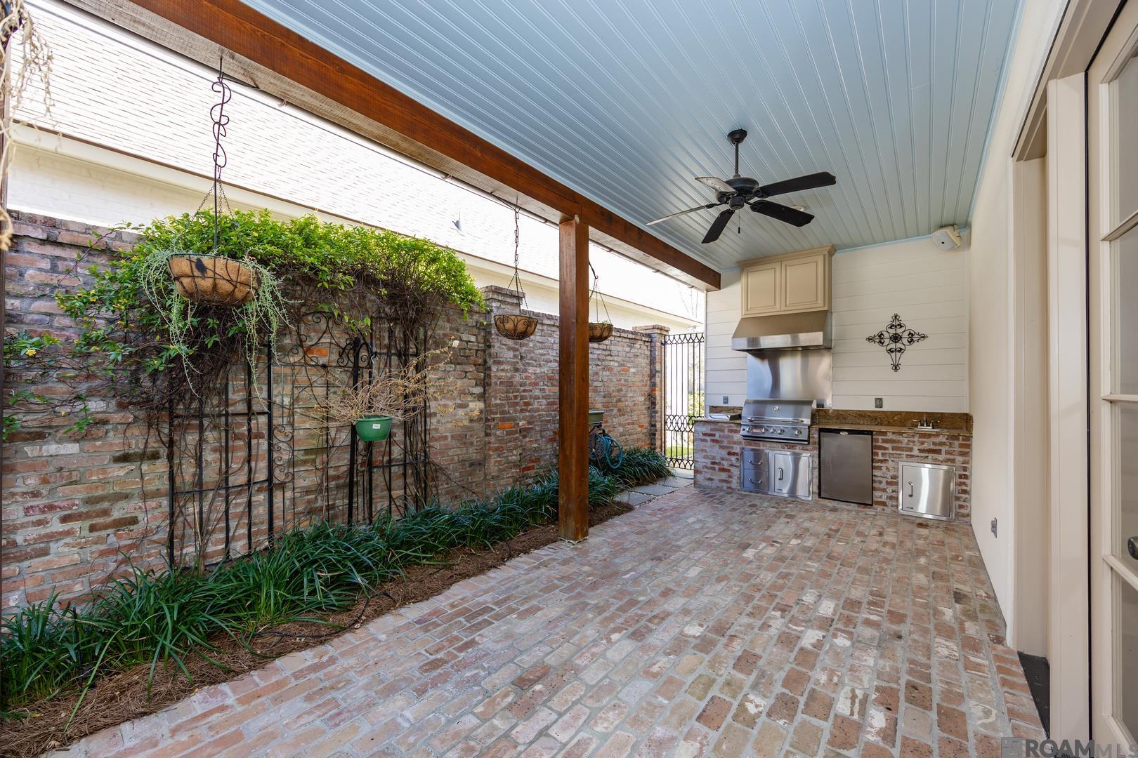 7938 Settlers Cir