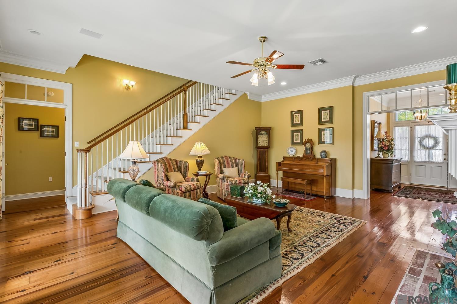 756 Myrtle View Dr
