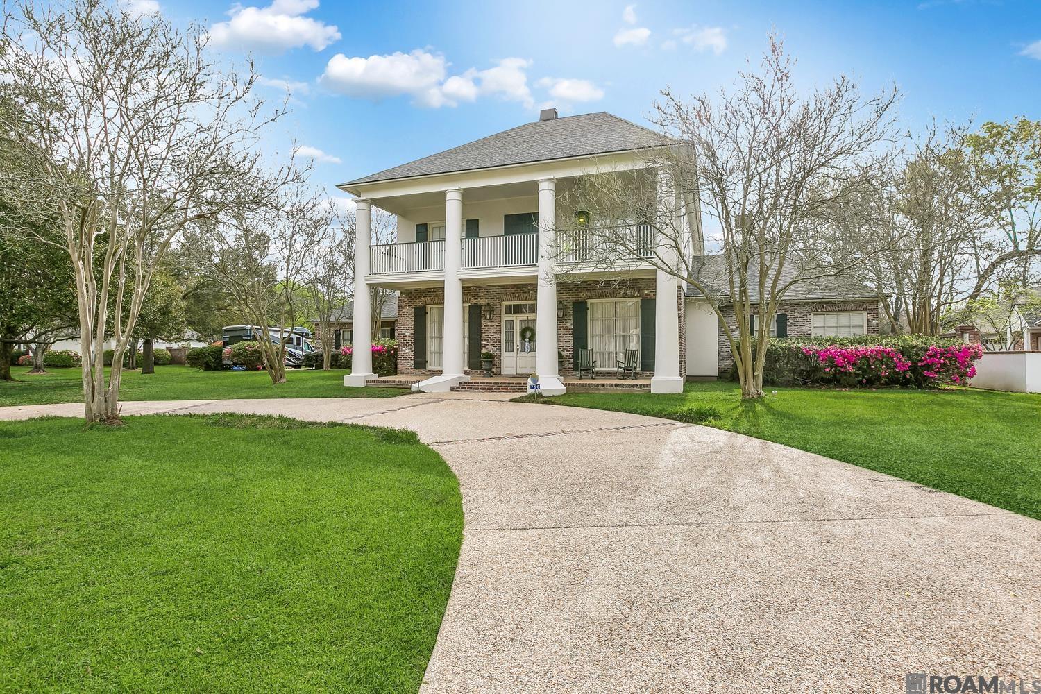 756 Myrtle View Dr