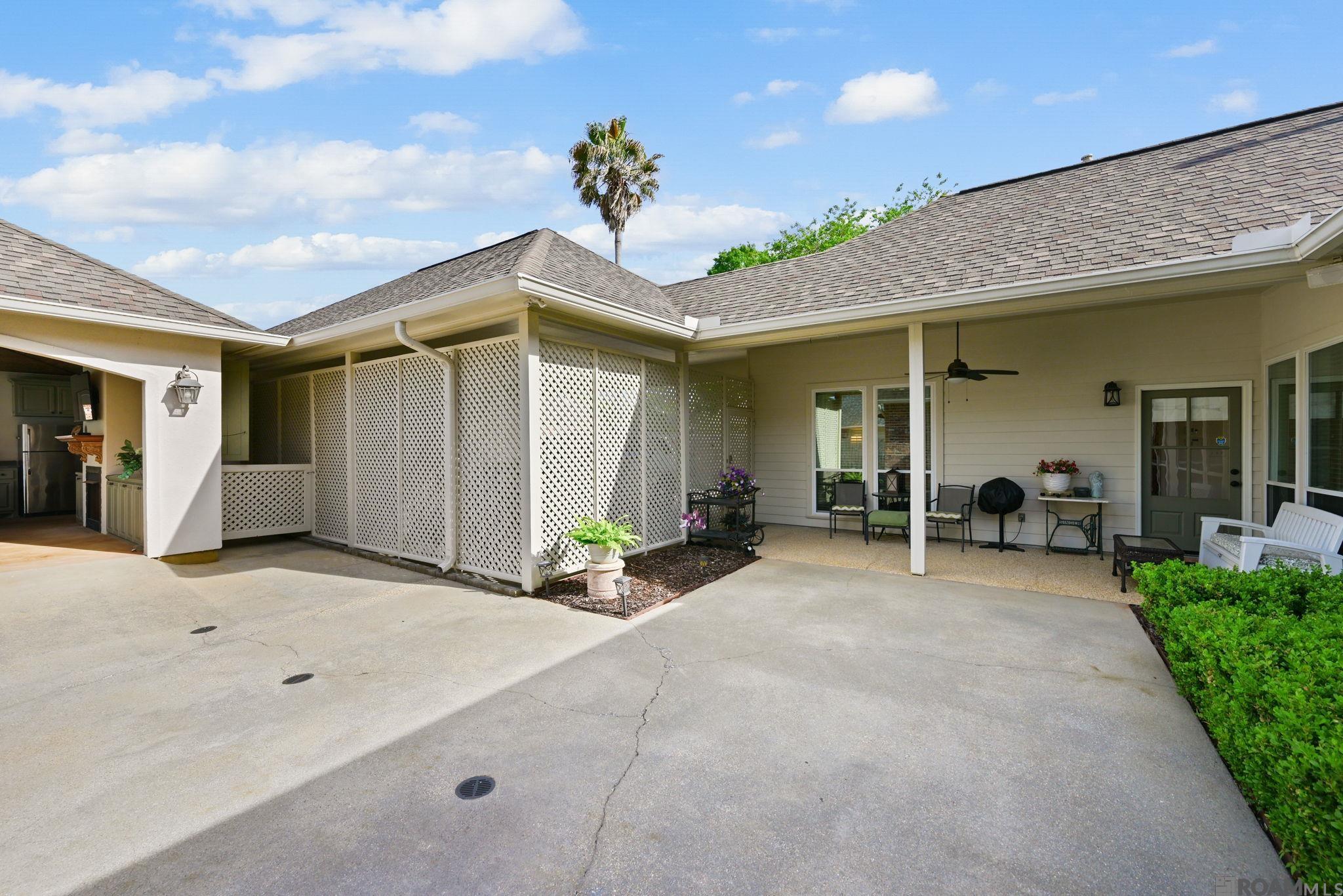 17952 Heritage Estates Dr