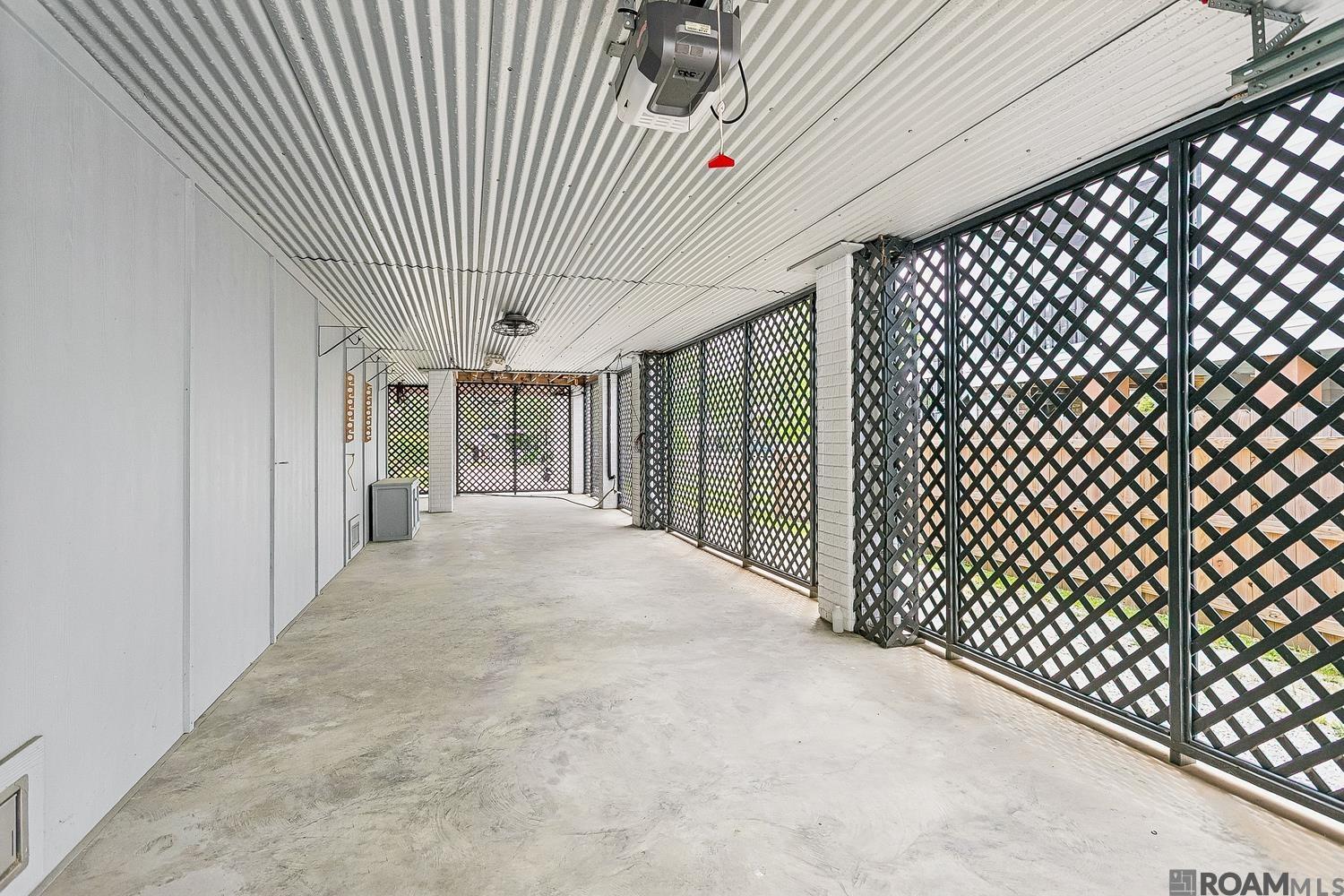 222 Lafitte St