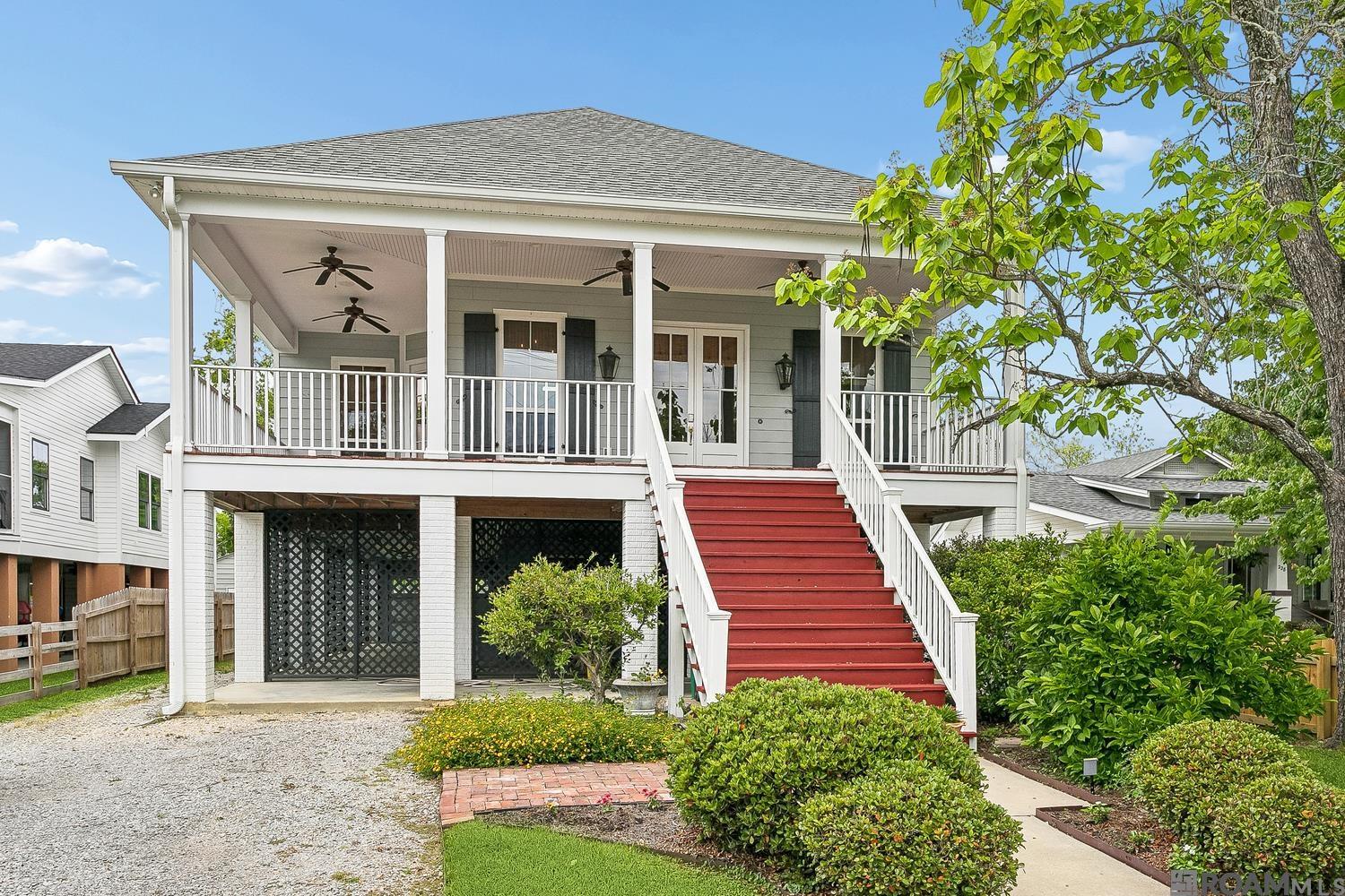 222 Lafitte St Mandeville LA