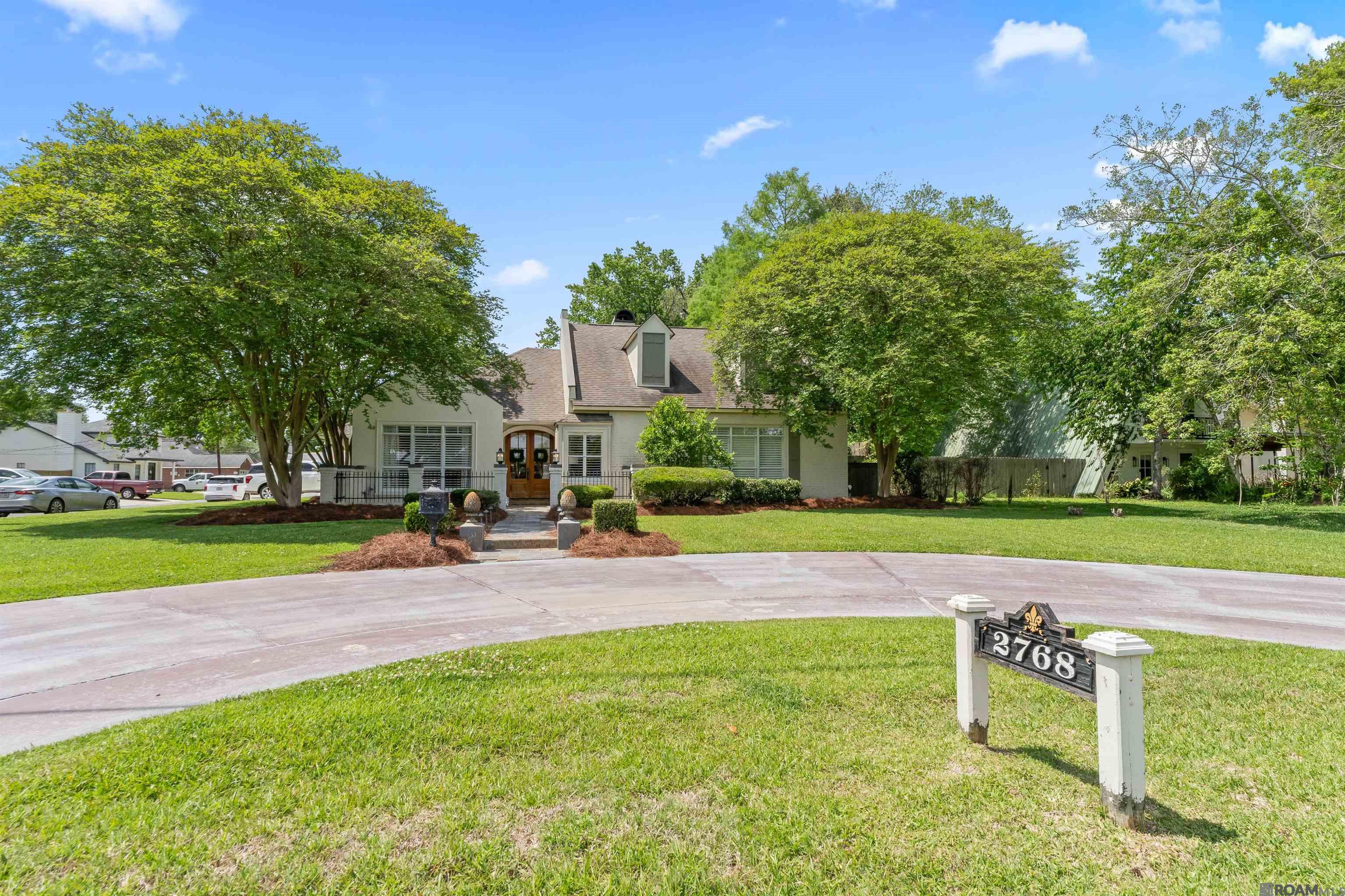 2768 Brentwood Dr