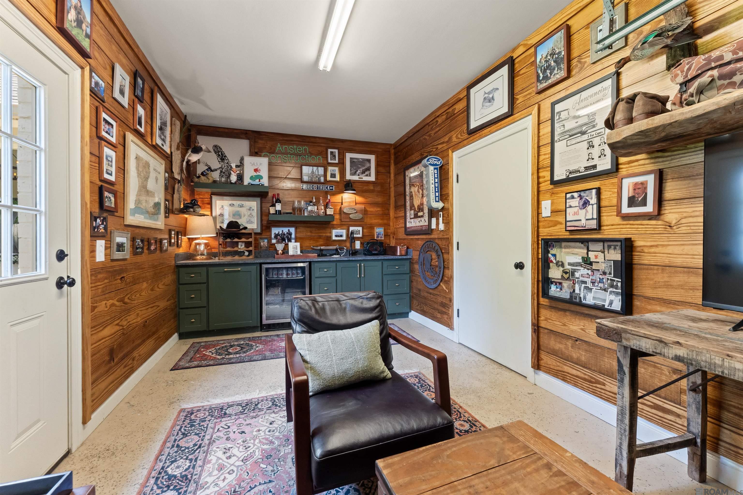 2768 Brentwood Dr