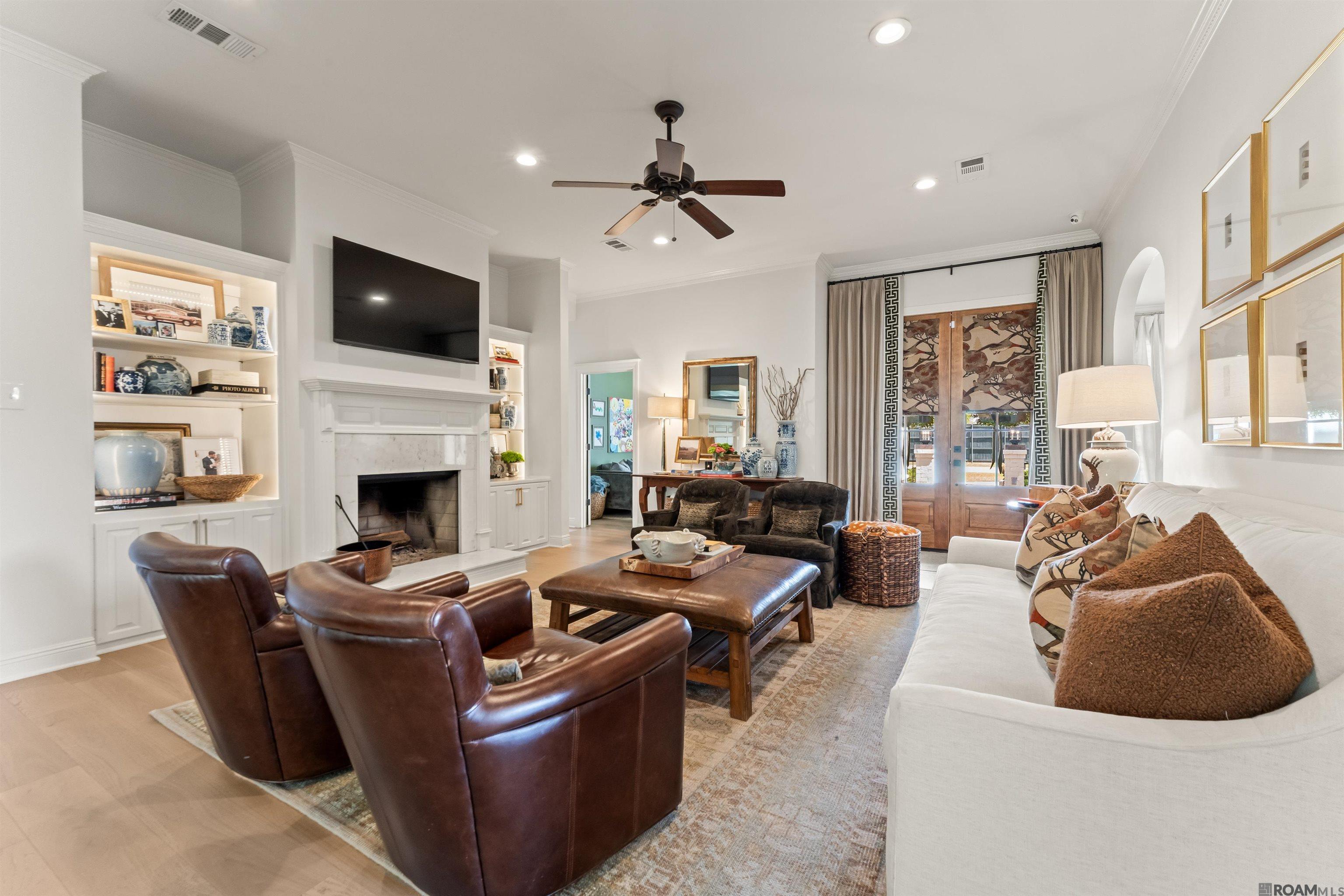 2768 Brentwood Dr