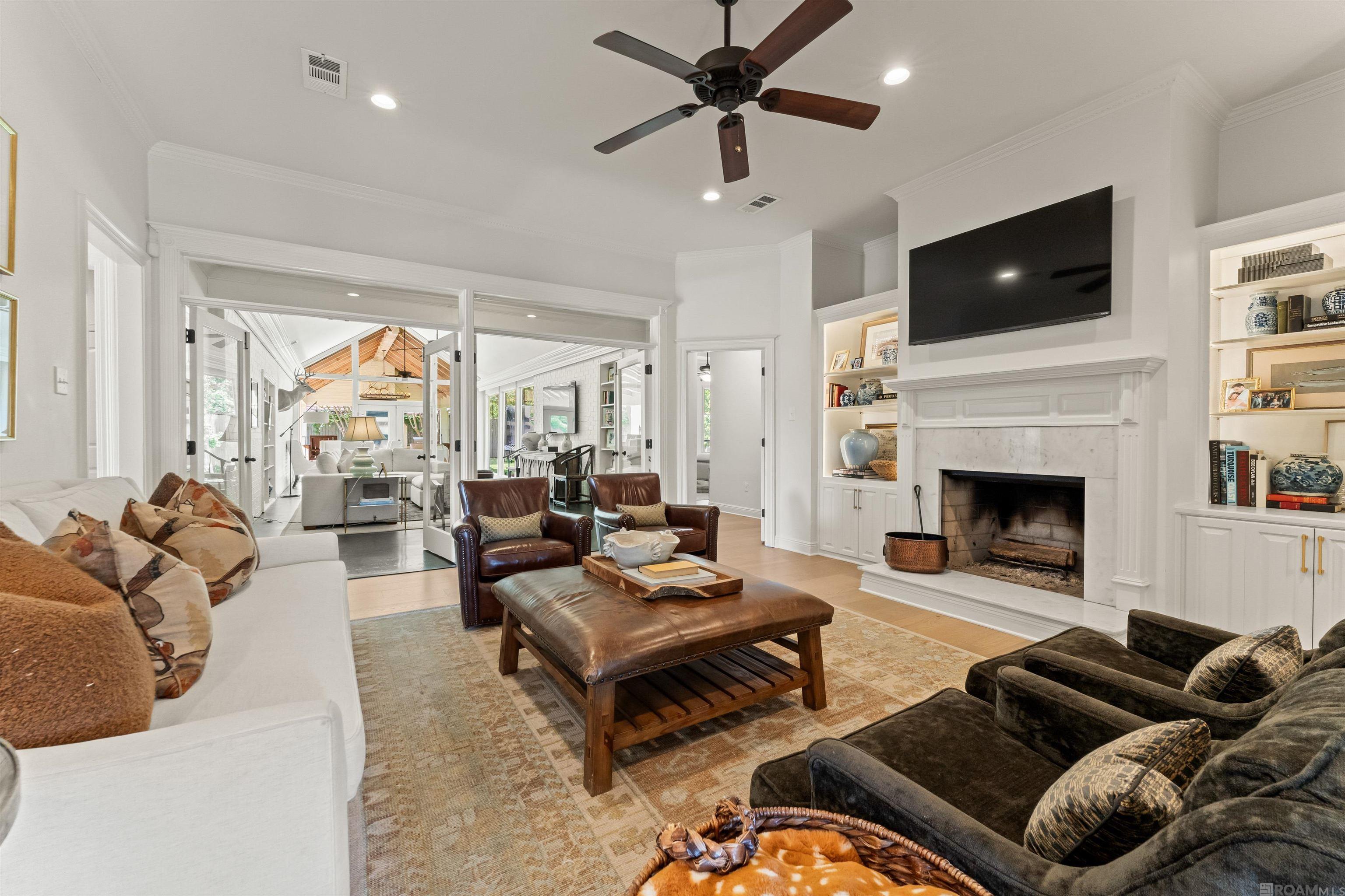 2768 Brentwood Dr