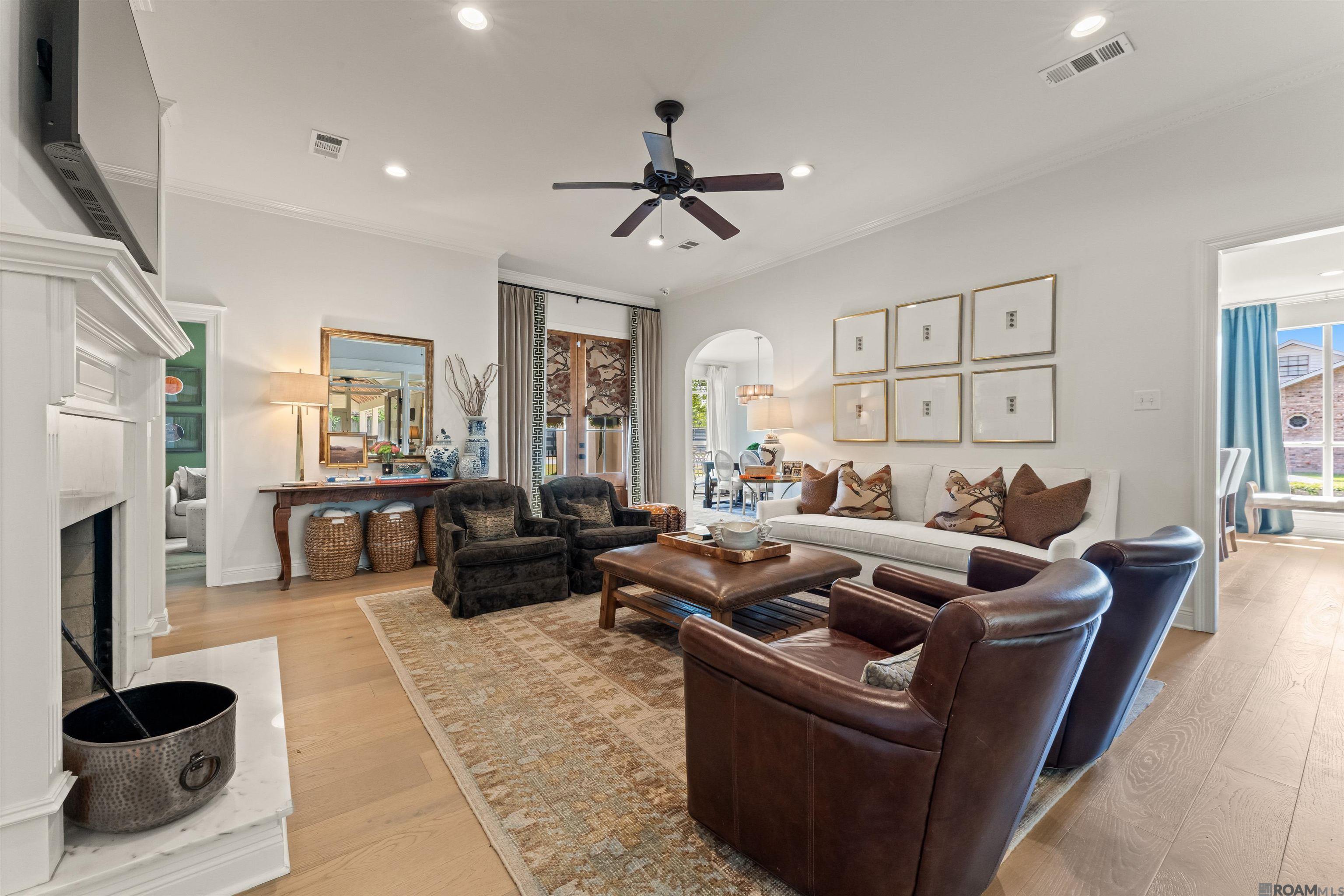 2768 Brentwood Dr