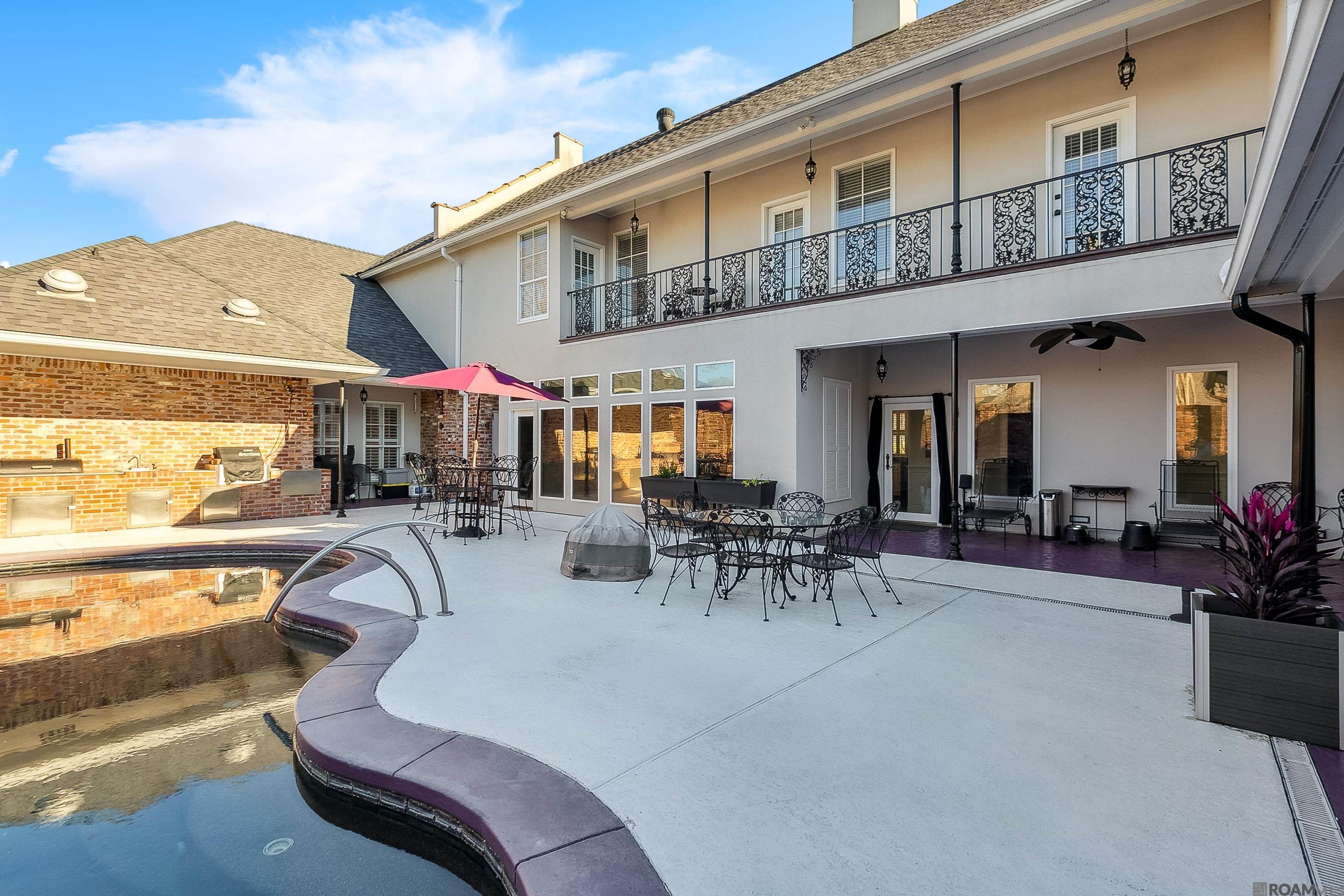 2237 Dove Hollow Dr