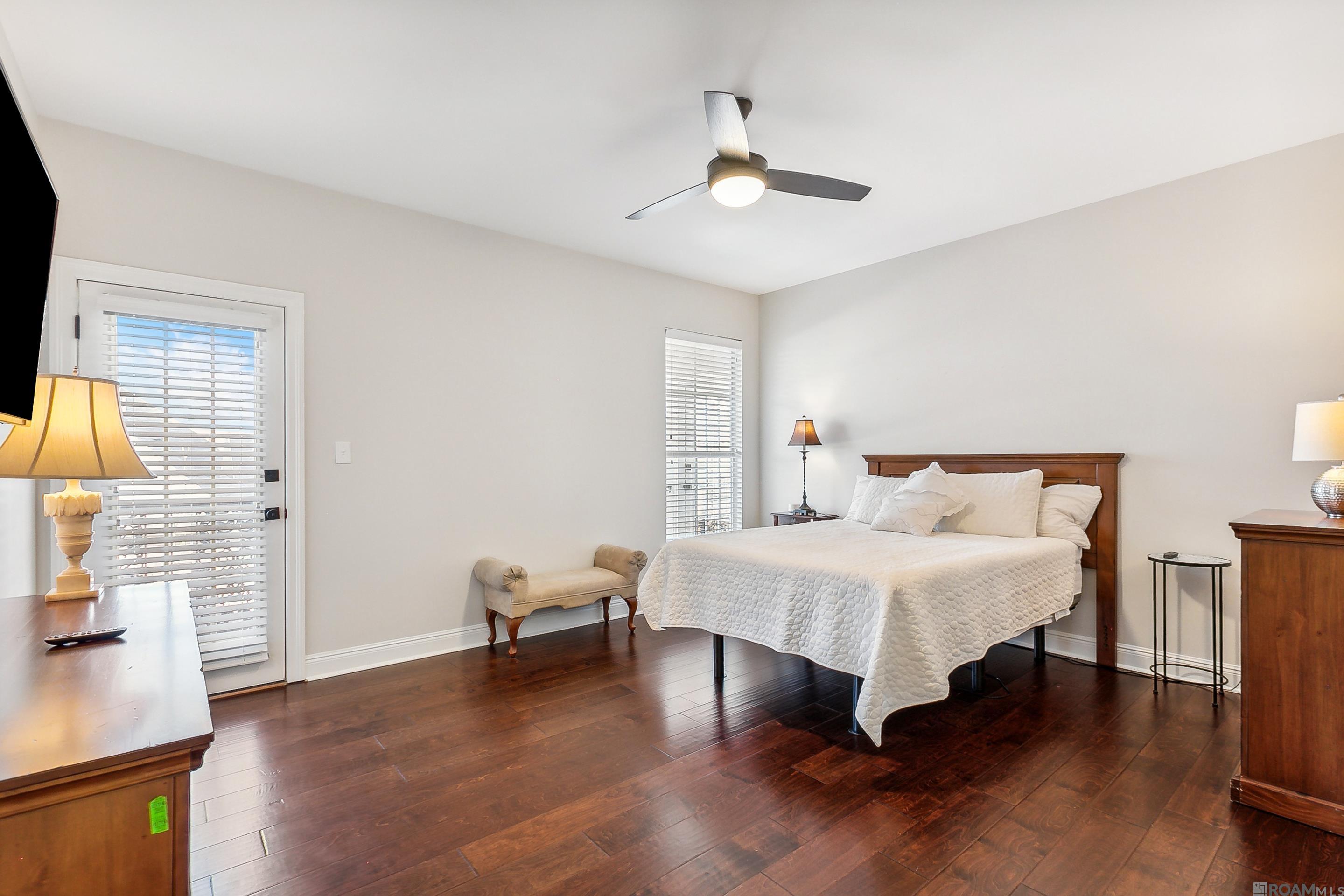 2237 Dove Hollow Dr