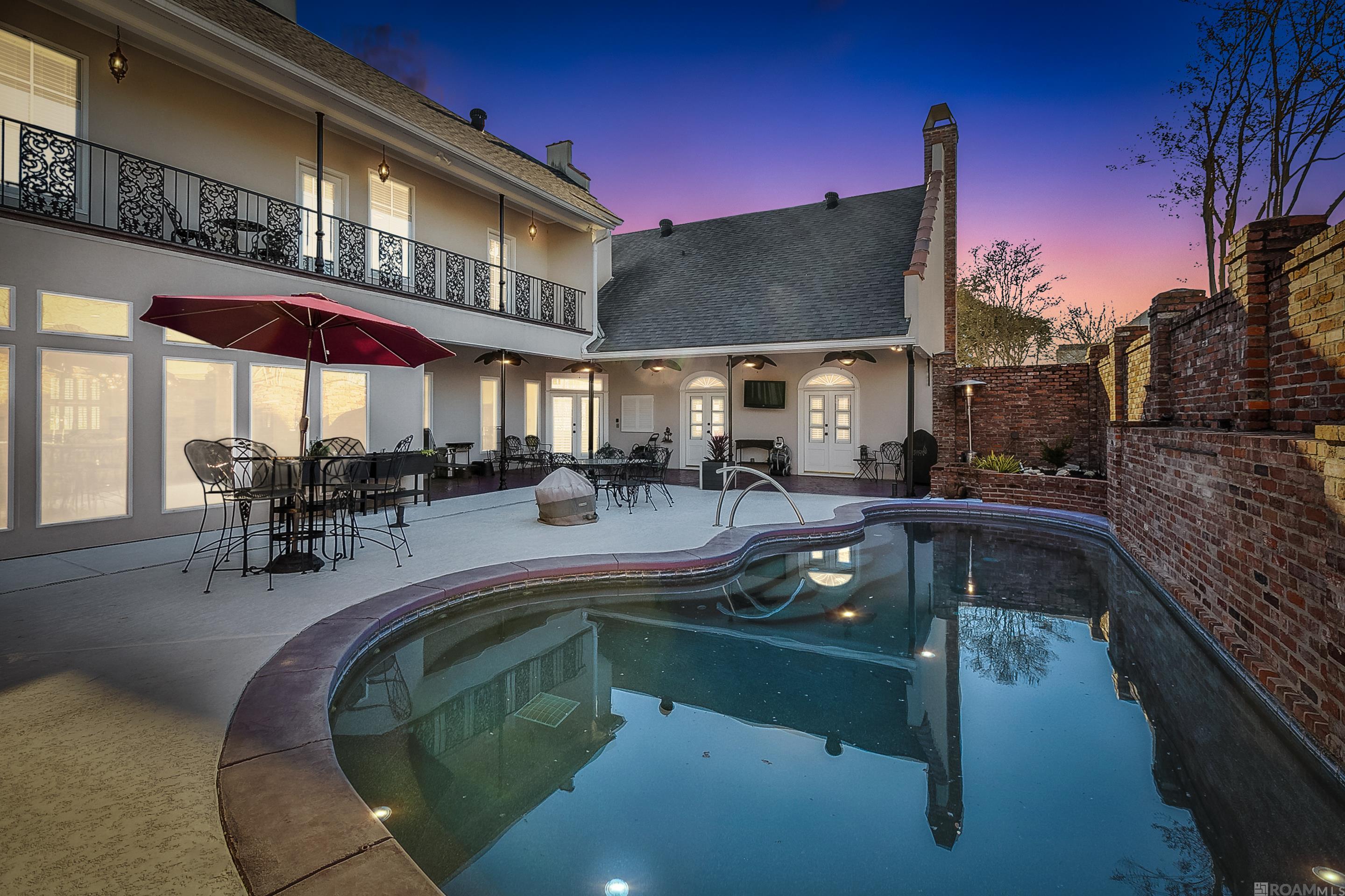 2237 Dove Hollow Dr