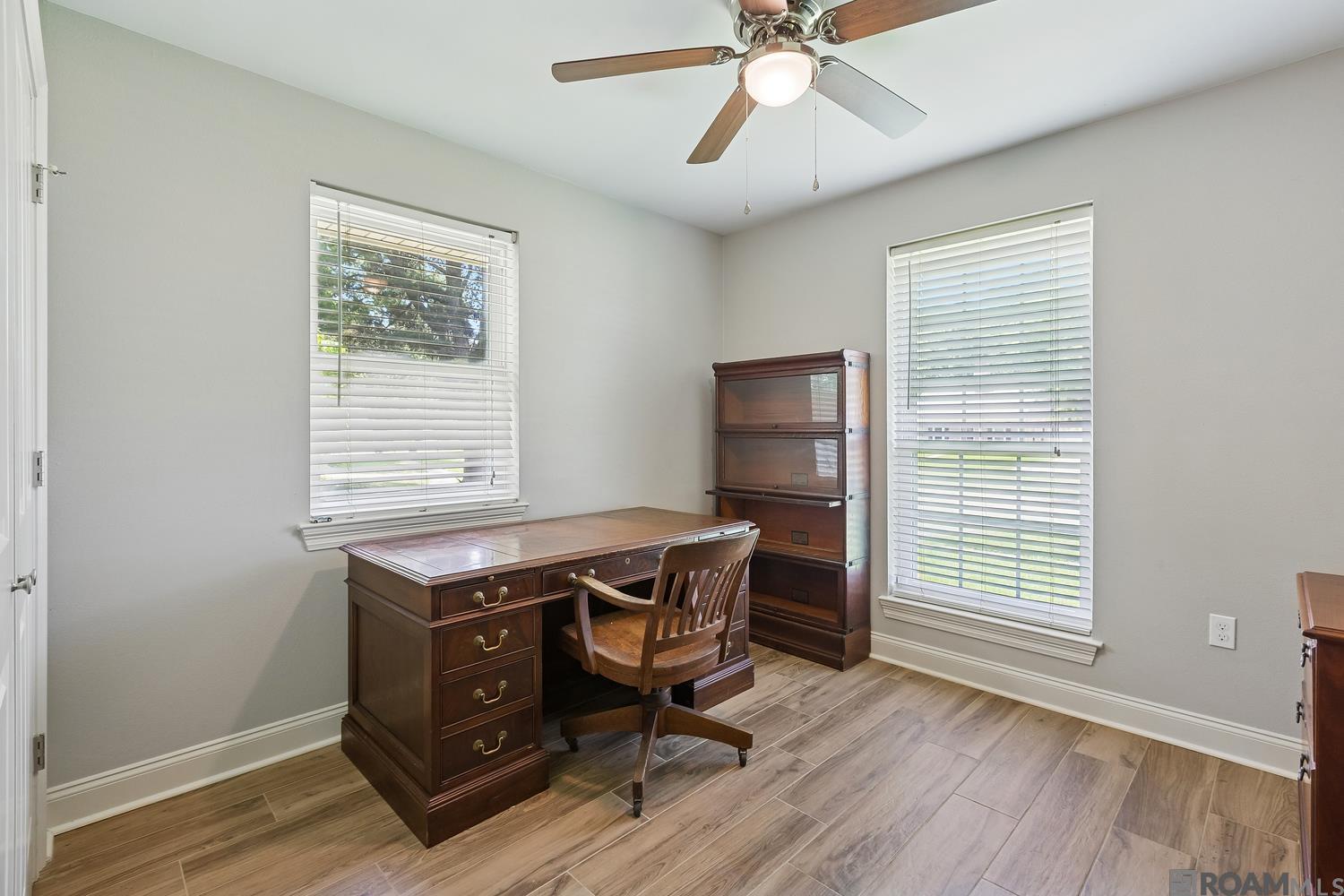 1614 Brookhollow Dr