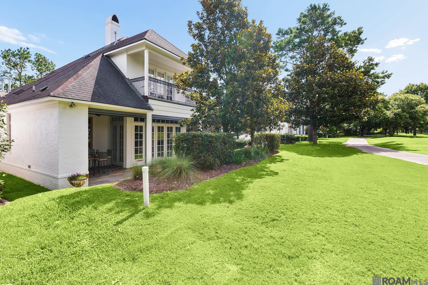 18560 Amen Corner