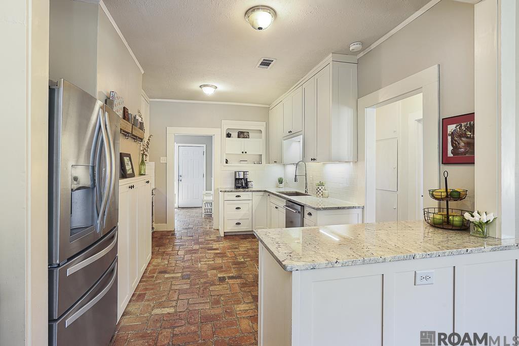 1408 Stephens Ave