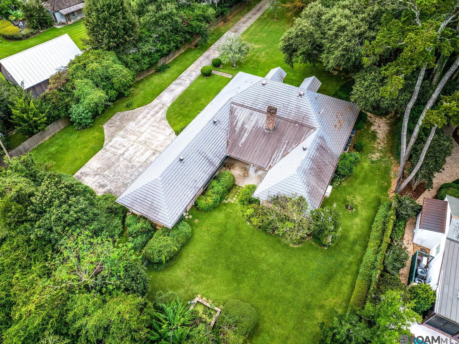 6155 Highland Rd