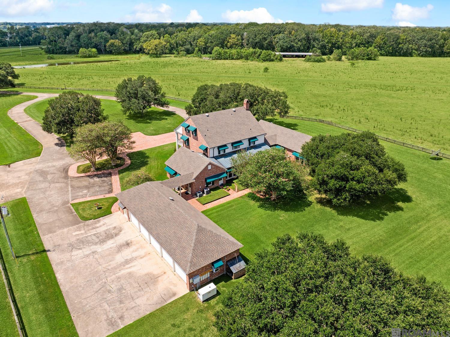 13251 Greenwell Springs-port Hudson Rd