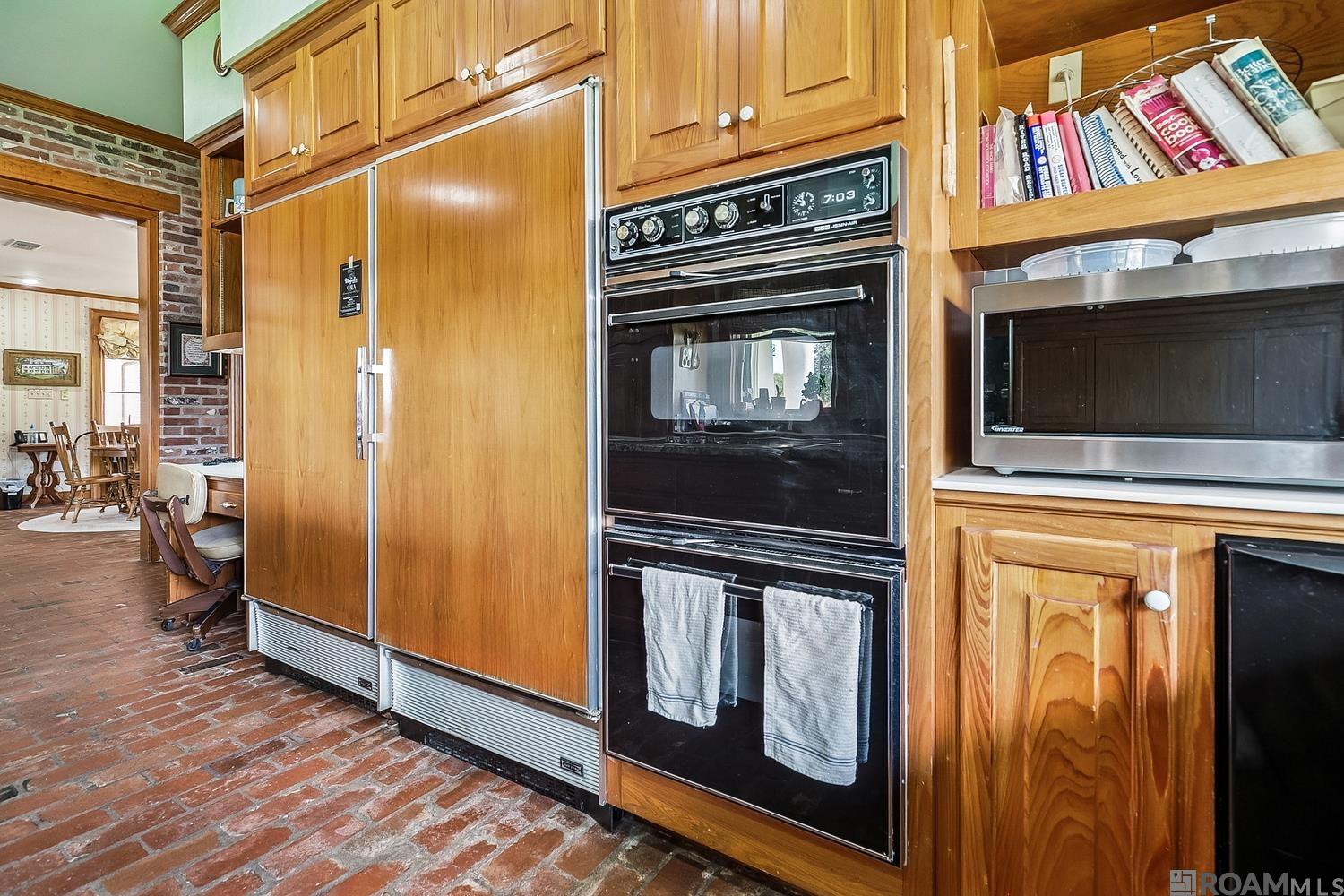 13251 Greenwell Springs-port Hudson Rd