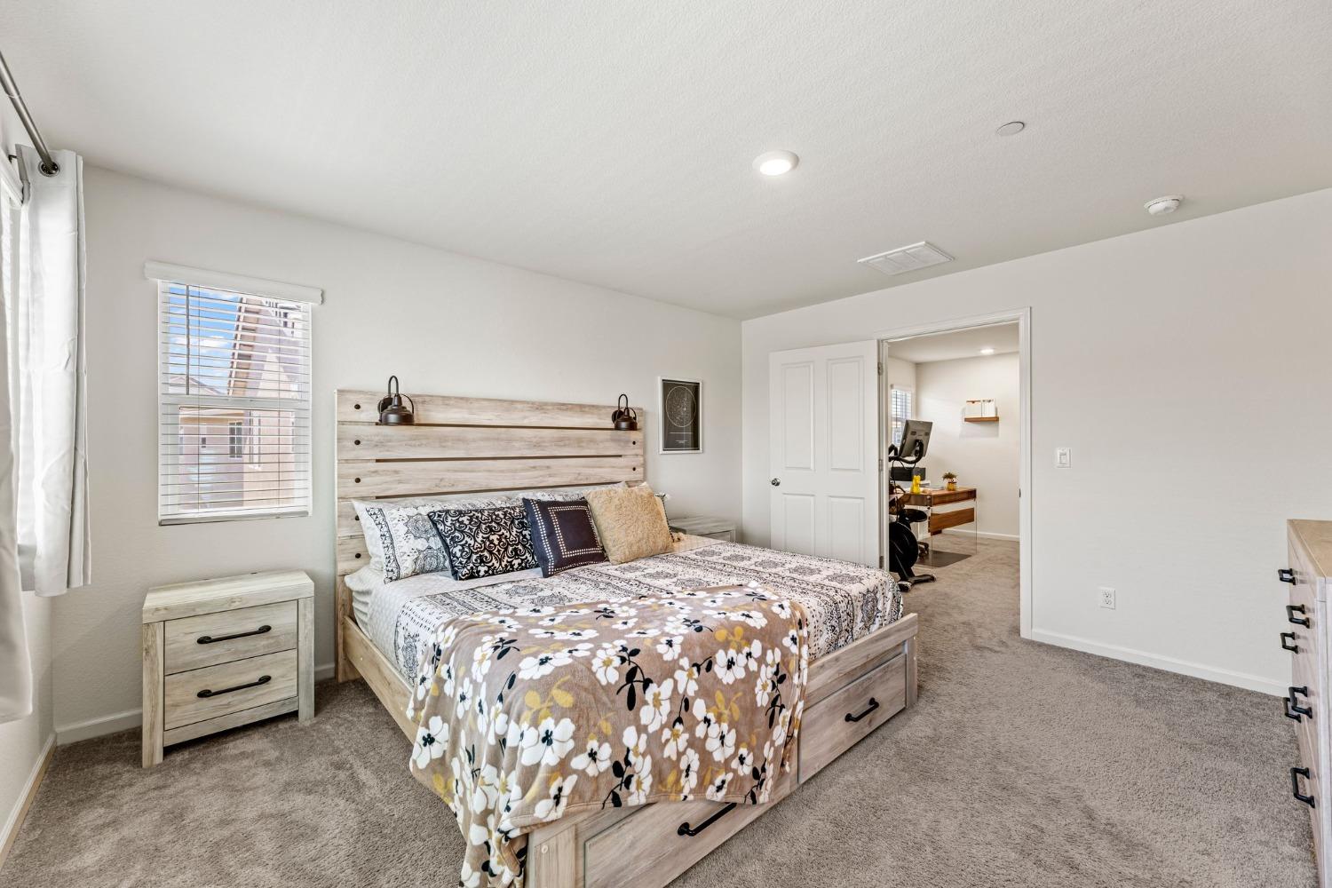 3760 Arborhill Way