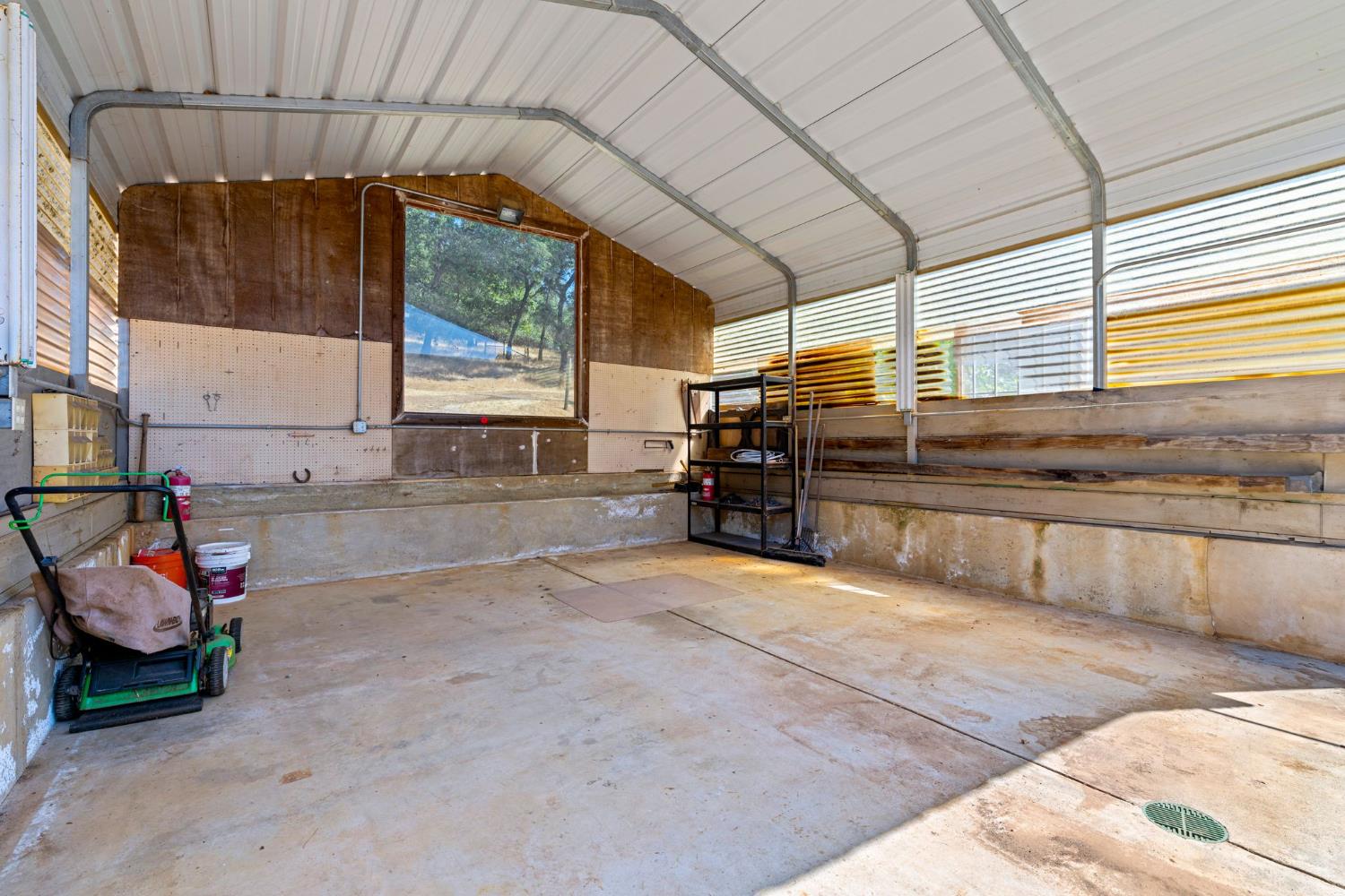 6840 Arena Lane