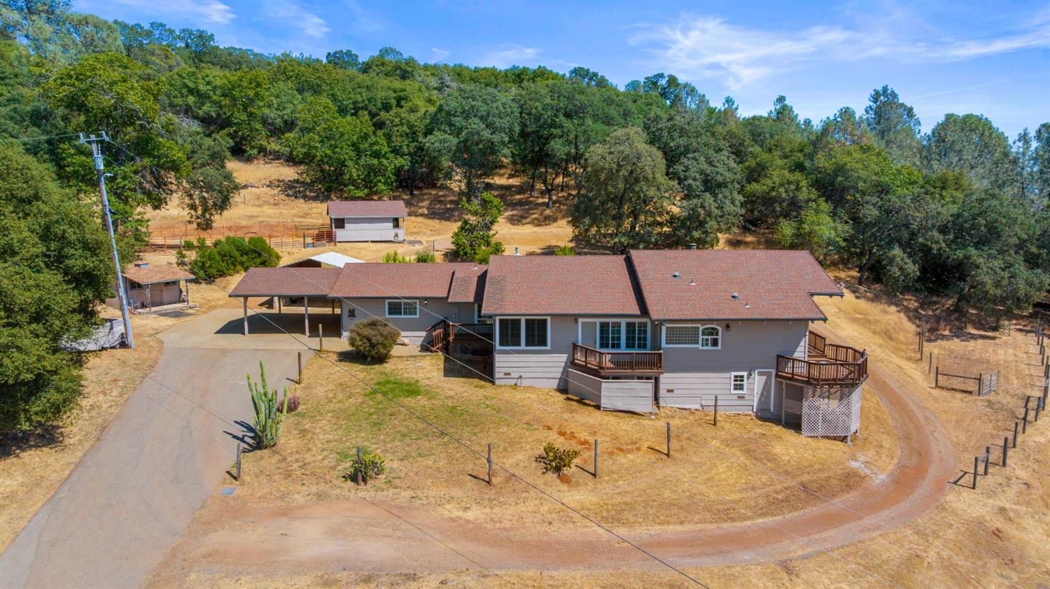 6840 Arena Lane