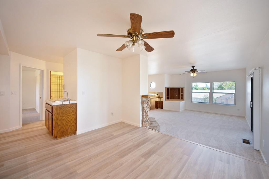 11215 Mountain View Court