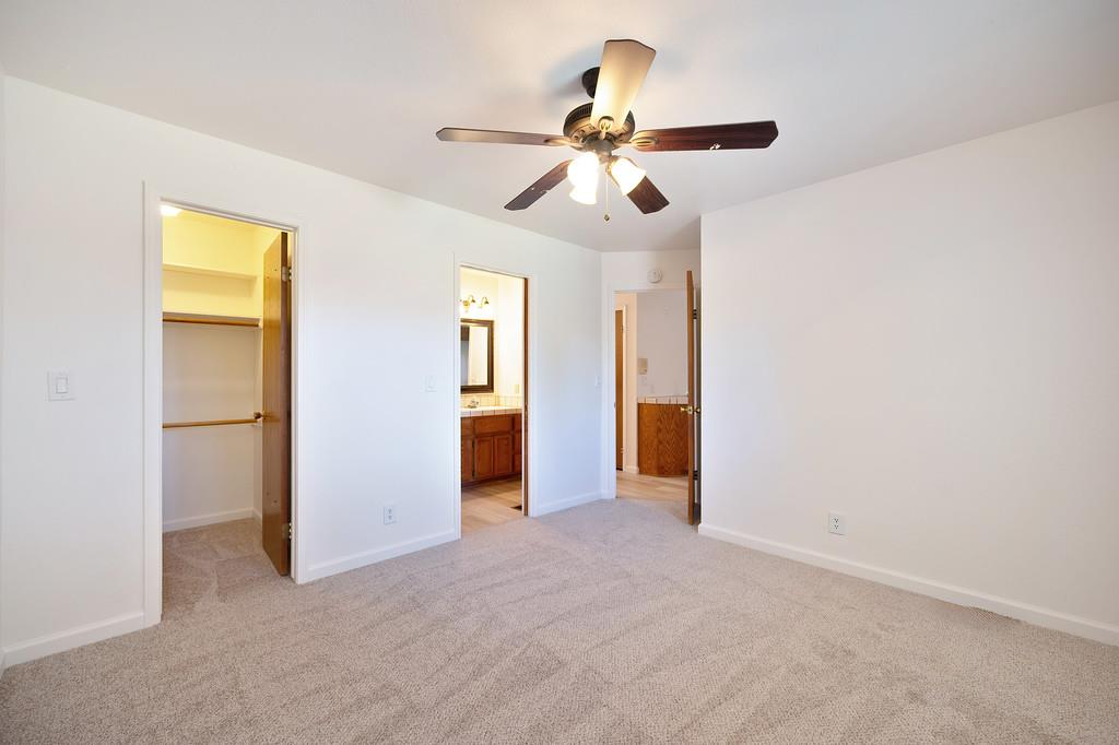 11215 Mountain View Court