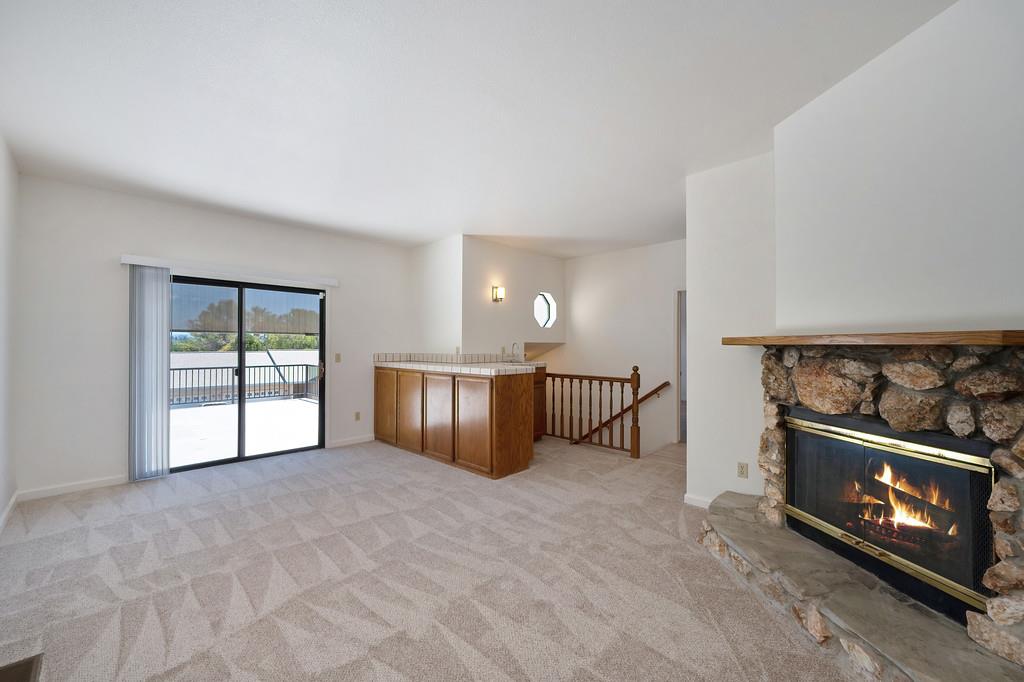 11215 Mountain View Court