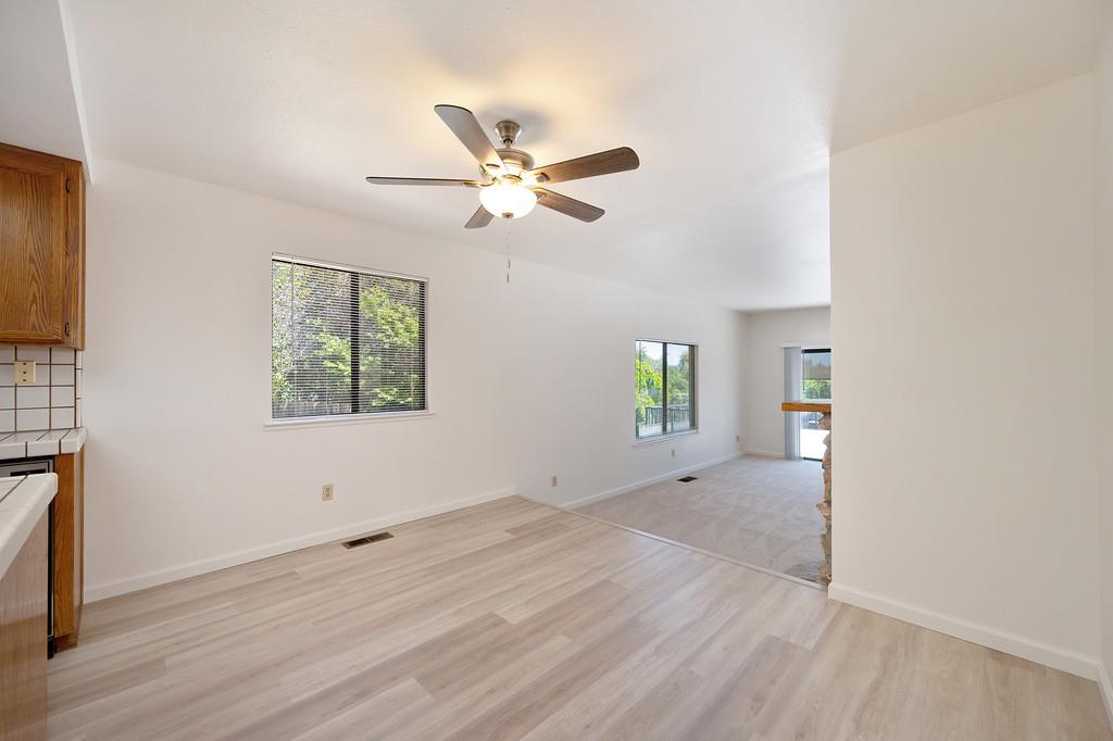 11215 Mountain View Court