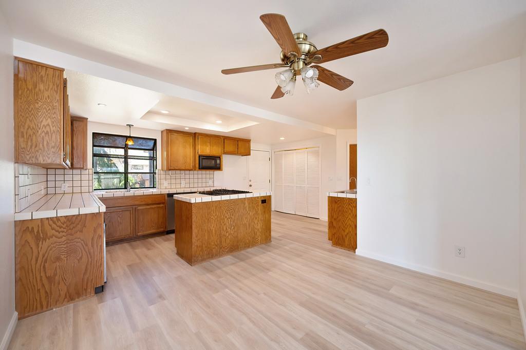 11215 Mountain View Court